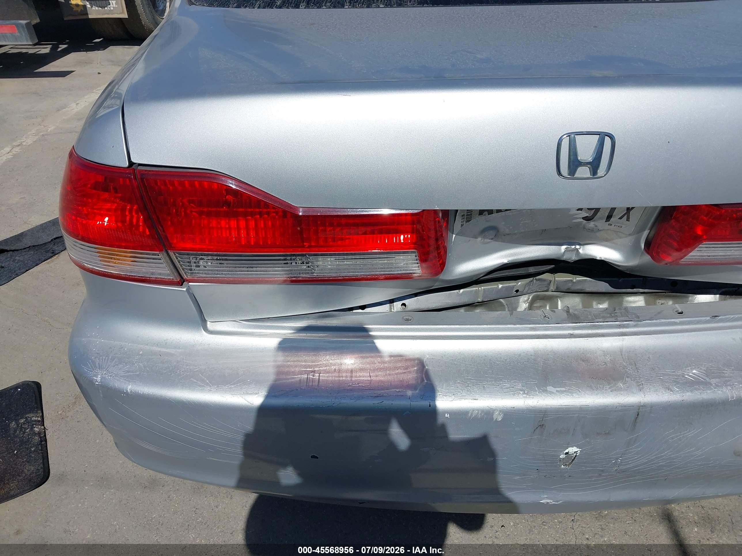 2002 Honda Accord 2.3 Ex/2.3 Se Silver vin: 1HGCG66852A017478
