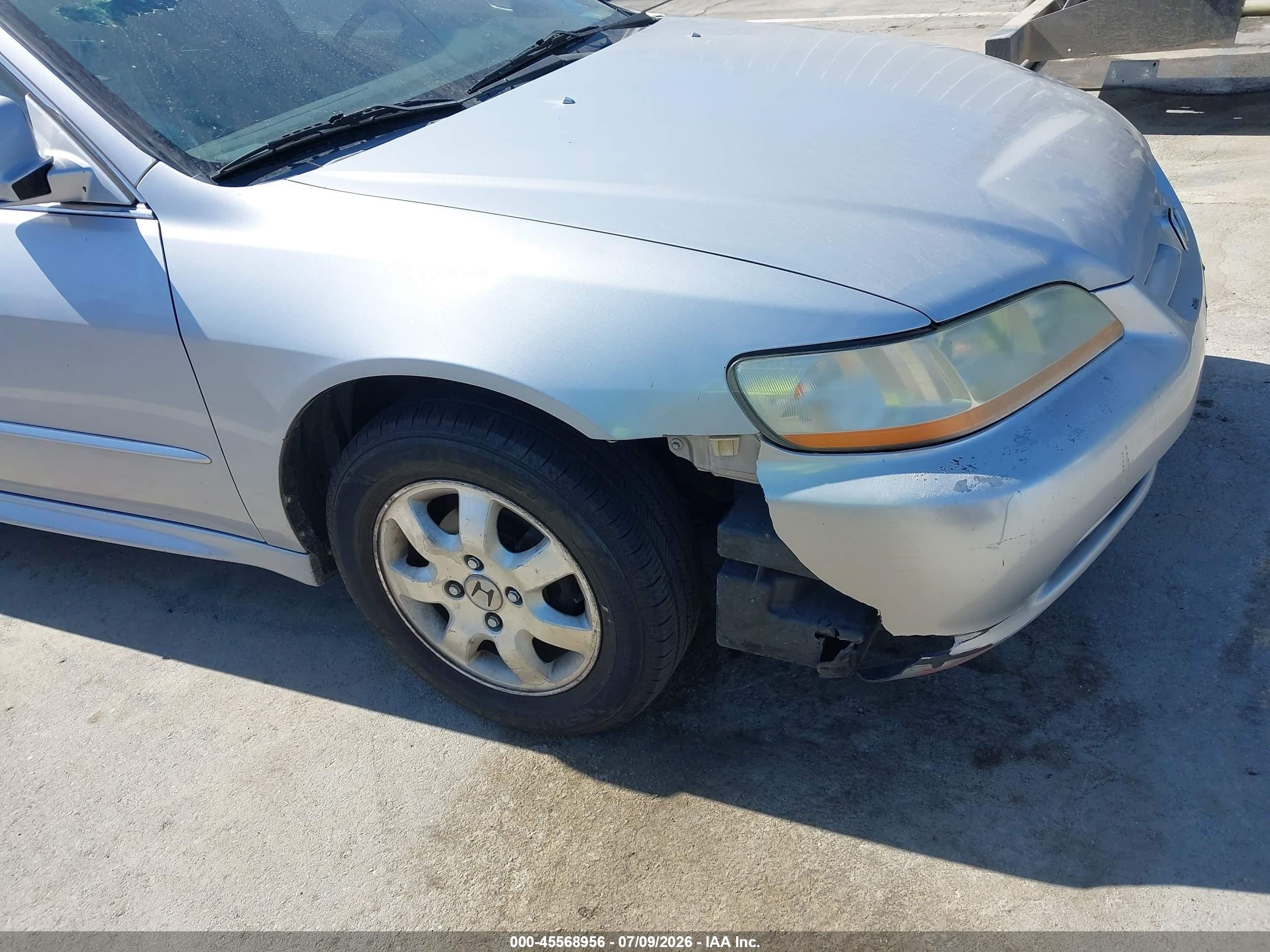2002 Honda Accord 2.3 Ex/2.3 Se Silver vin: 1HGCG66852A017478