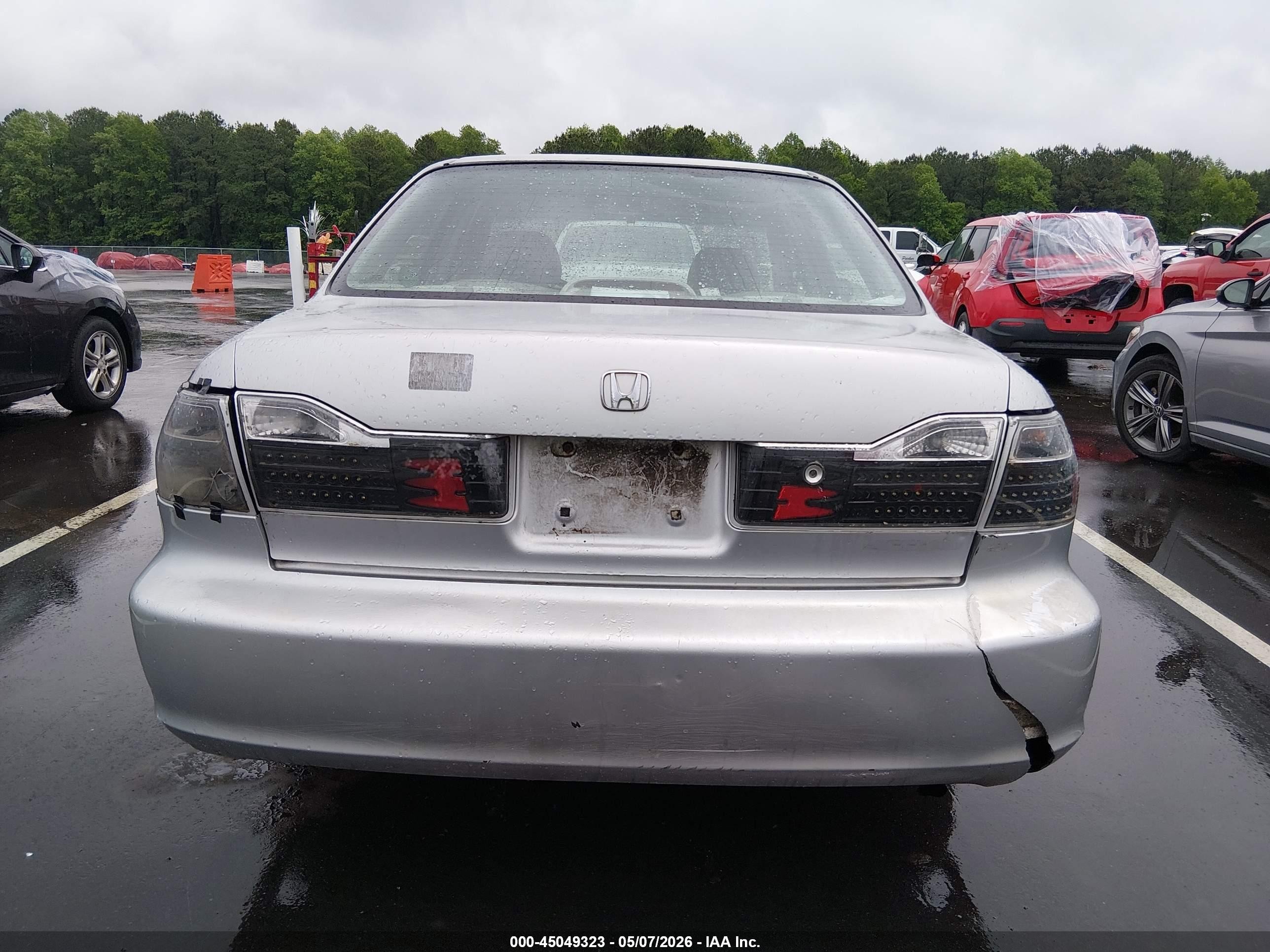 2002 Honda Accord 2.3 Ex/2.3 Se Silver vin: 1HGCG66852A067300