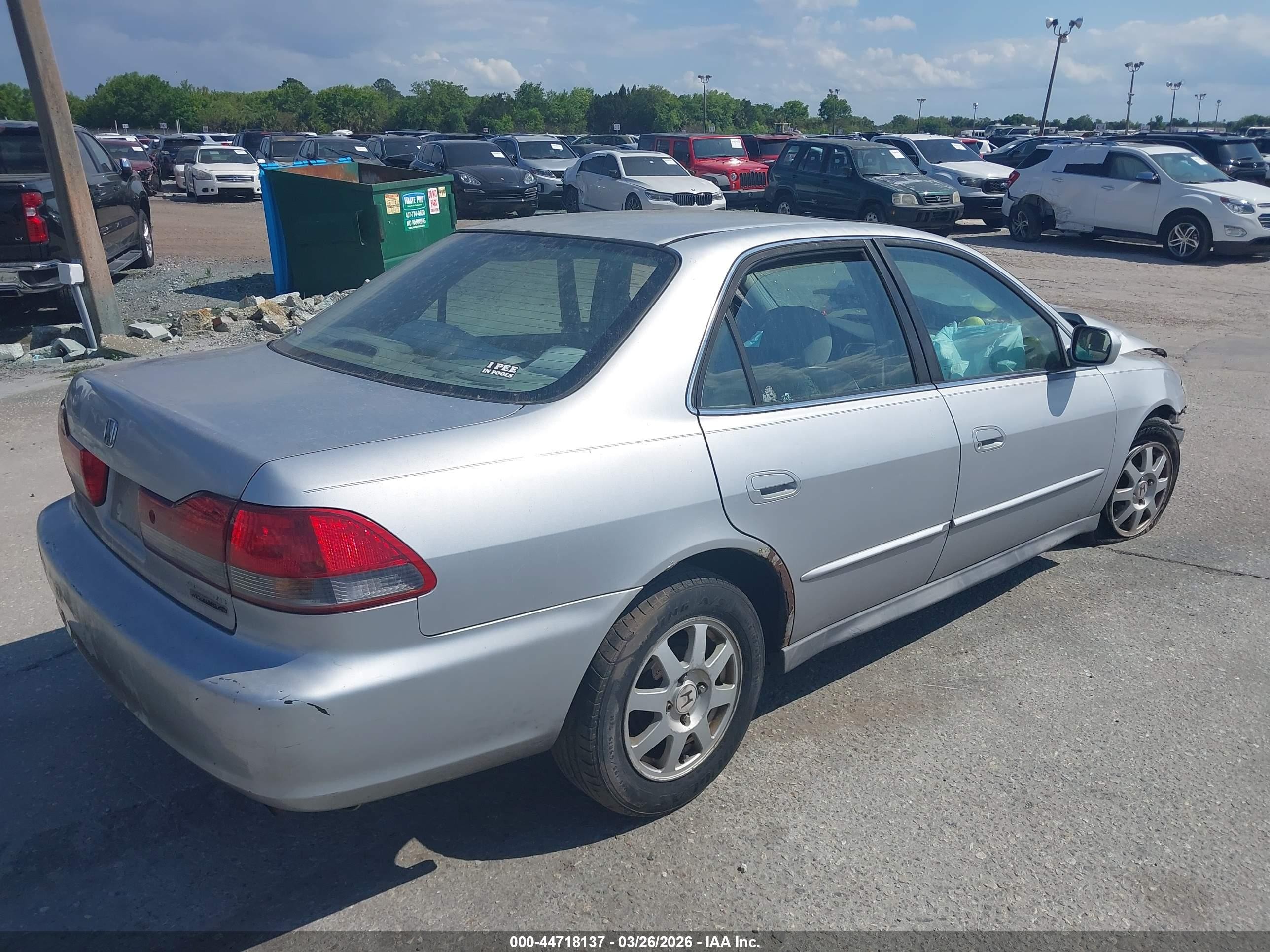 2002 Honda Accord 2.3 Ex/2.3 Se Silver vin: 1HGCG66862A082386