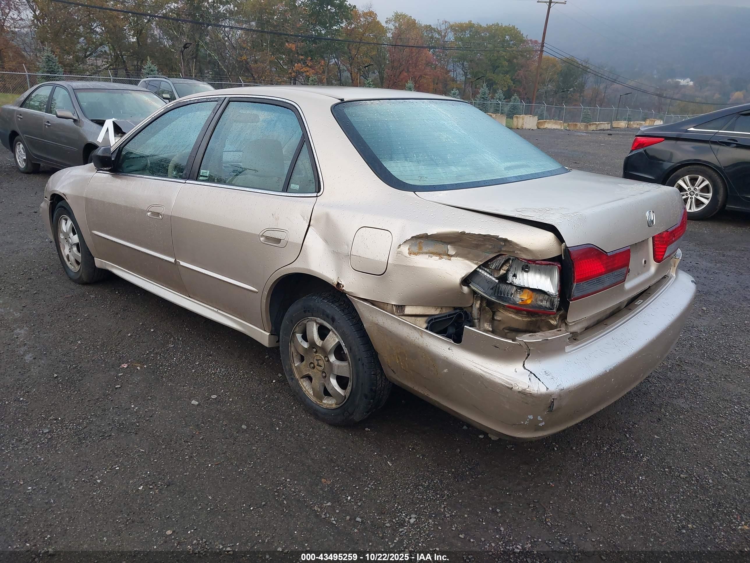 2001 Honda Accord 2.3 Ex Tan vin: 1HGCG66871A034698