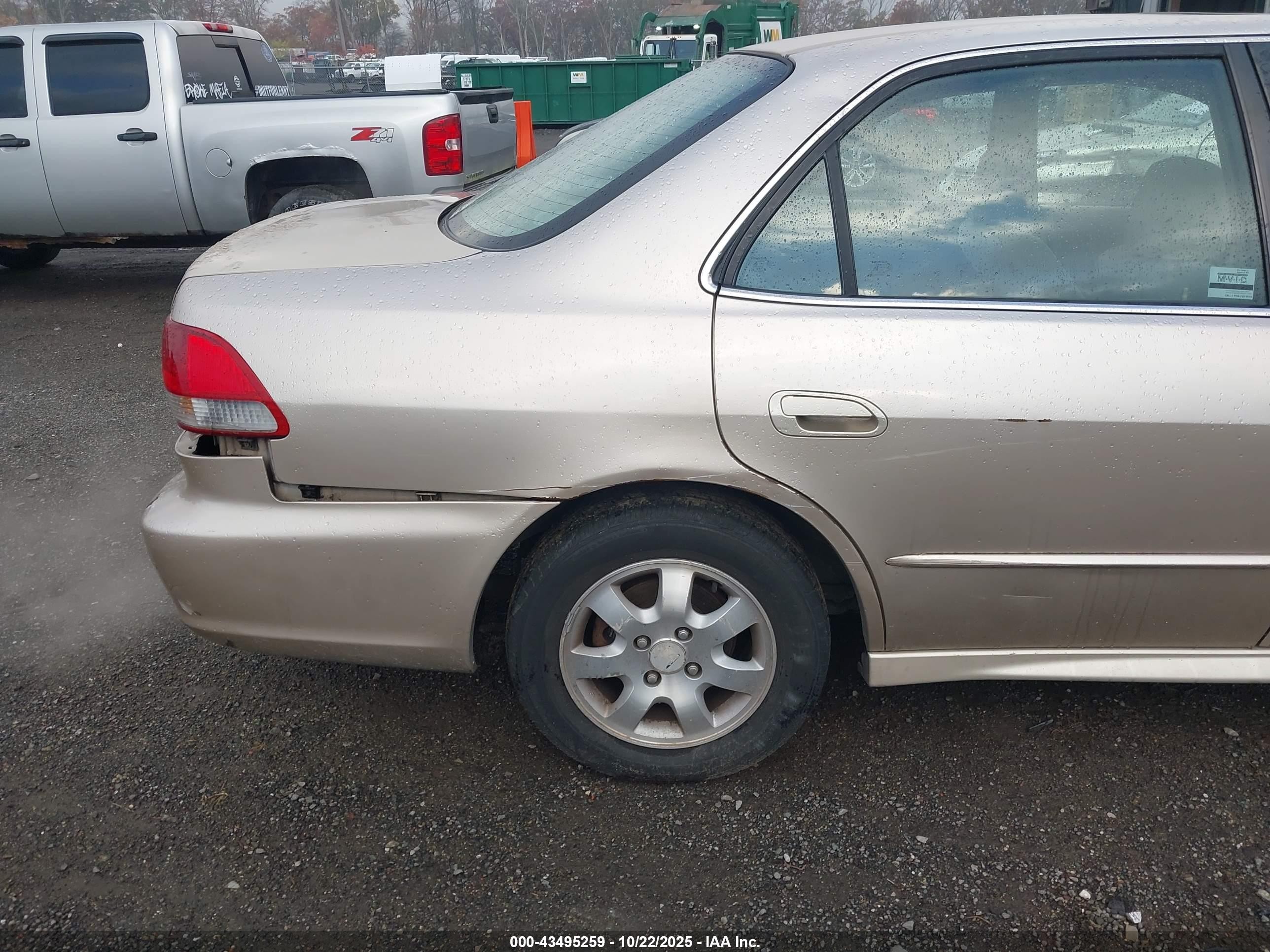 2001 Honda Accord 2.3 Ex Tan vin: 1HGCG66871A034698