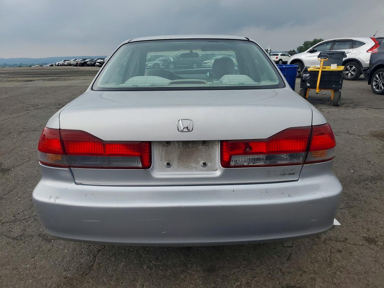 2002 Honda Accord Ex Silver vin: 1HGCG66872A145009