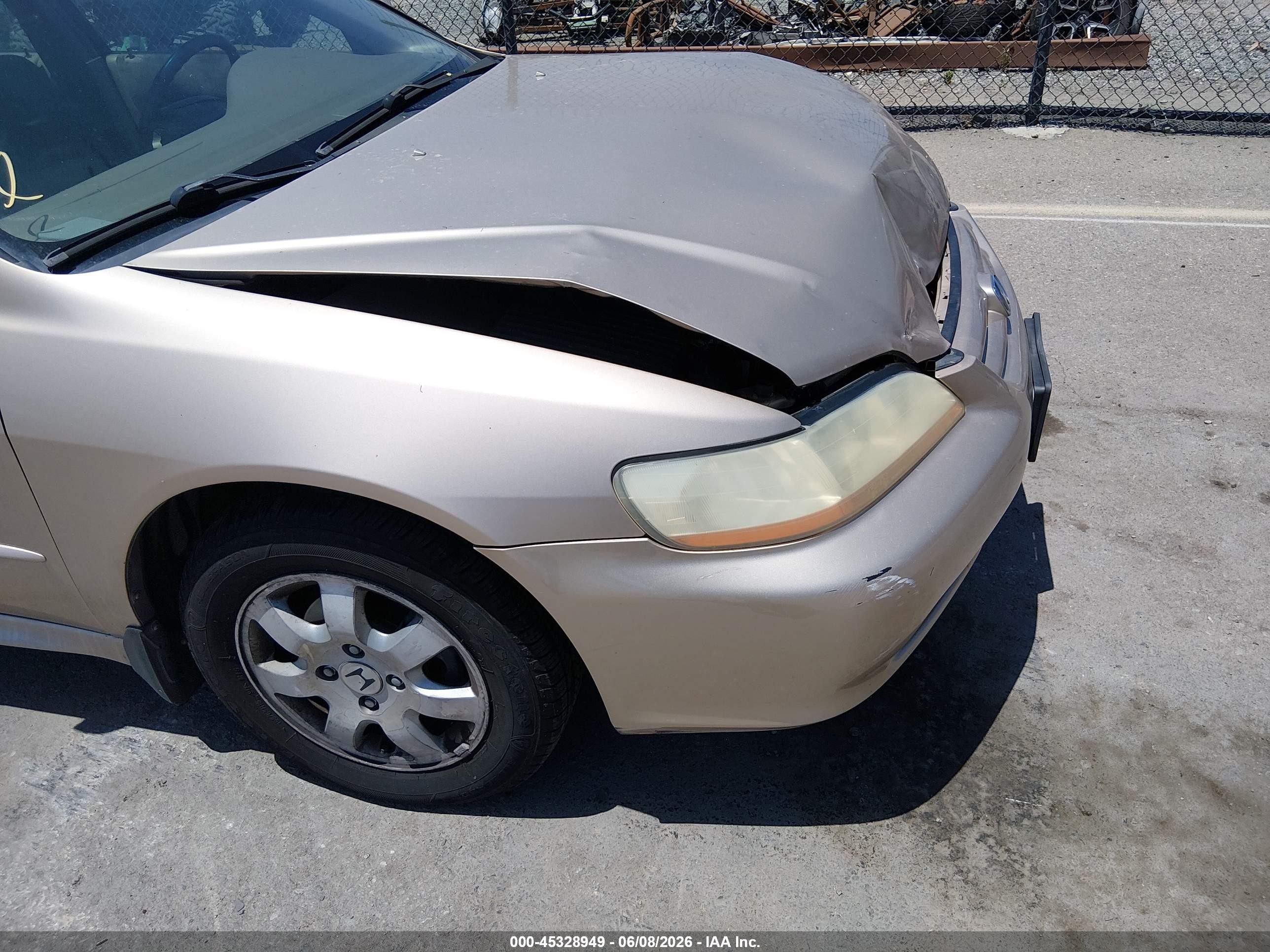 2001 Honda Accord 2.3 Ex Champagne vin: 1HGCG66881A031843