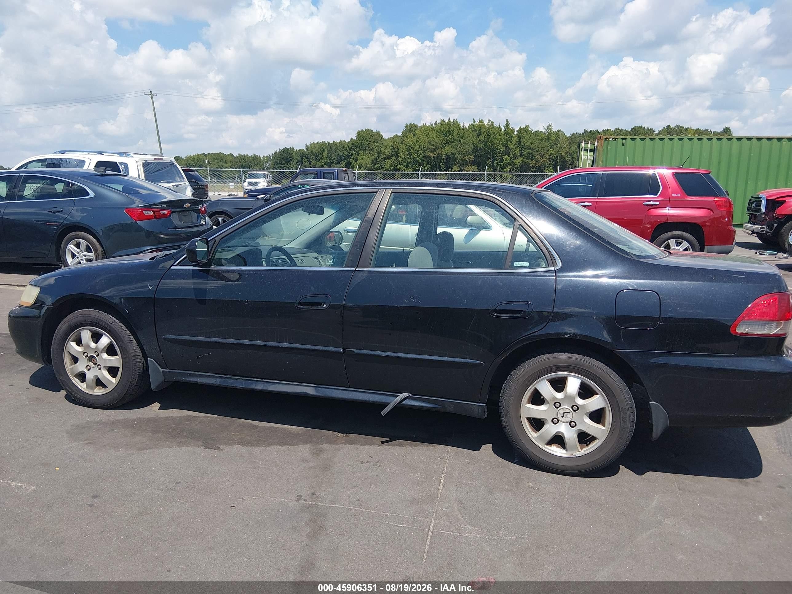 2001 Honda Accord 2.3 Ex Black vin: 1HGCG66891A004408