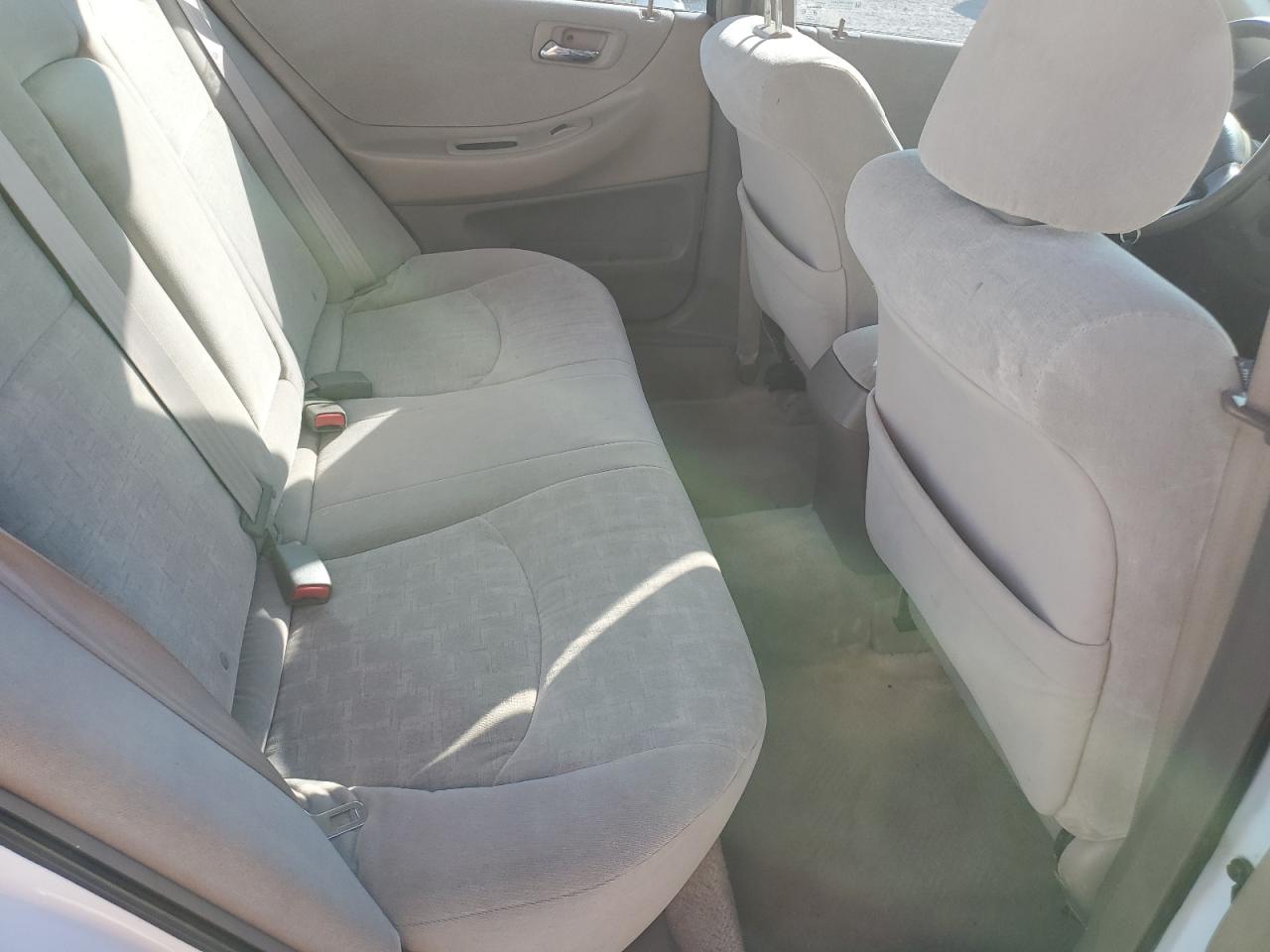 2002 Honda Accord Ex White vin: 1HGCG66892A014714