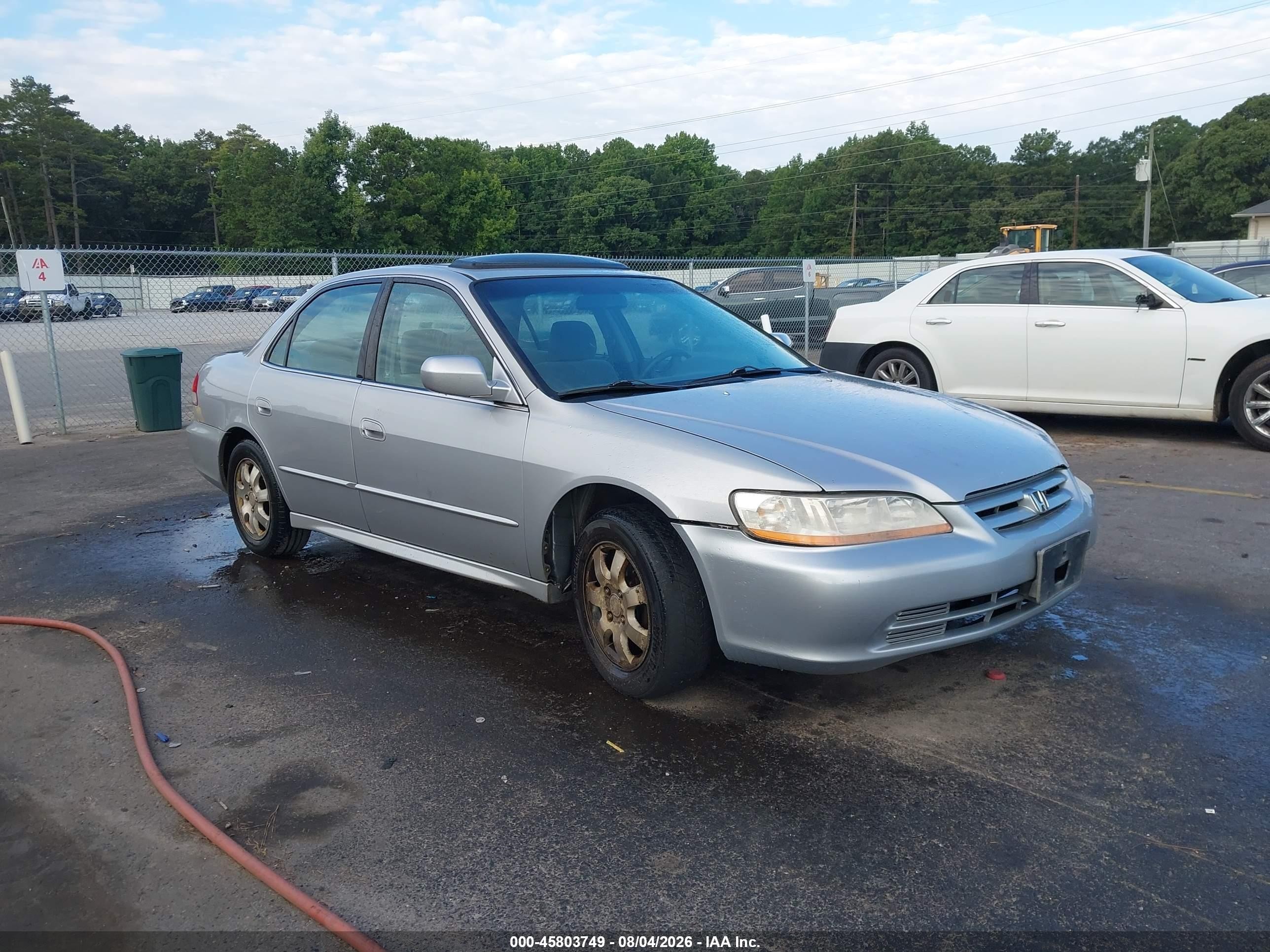 2002 Honda Accord 2.3 Ex/2.3 Se Silver vin: 1HGCG66892A155251
