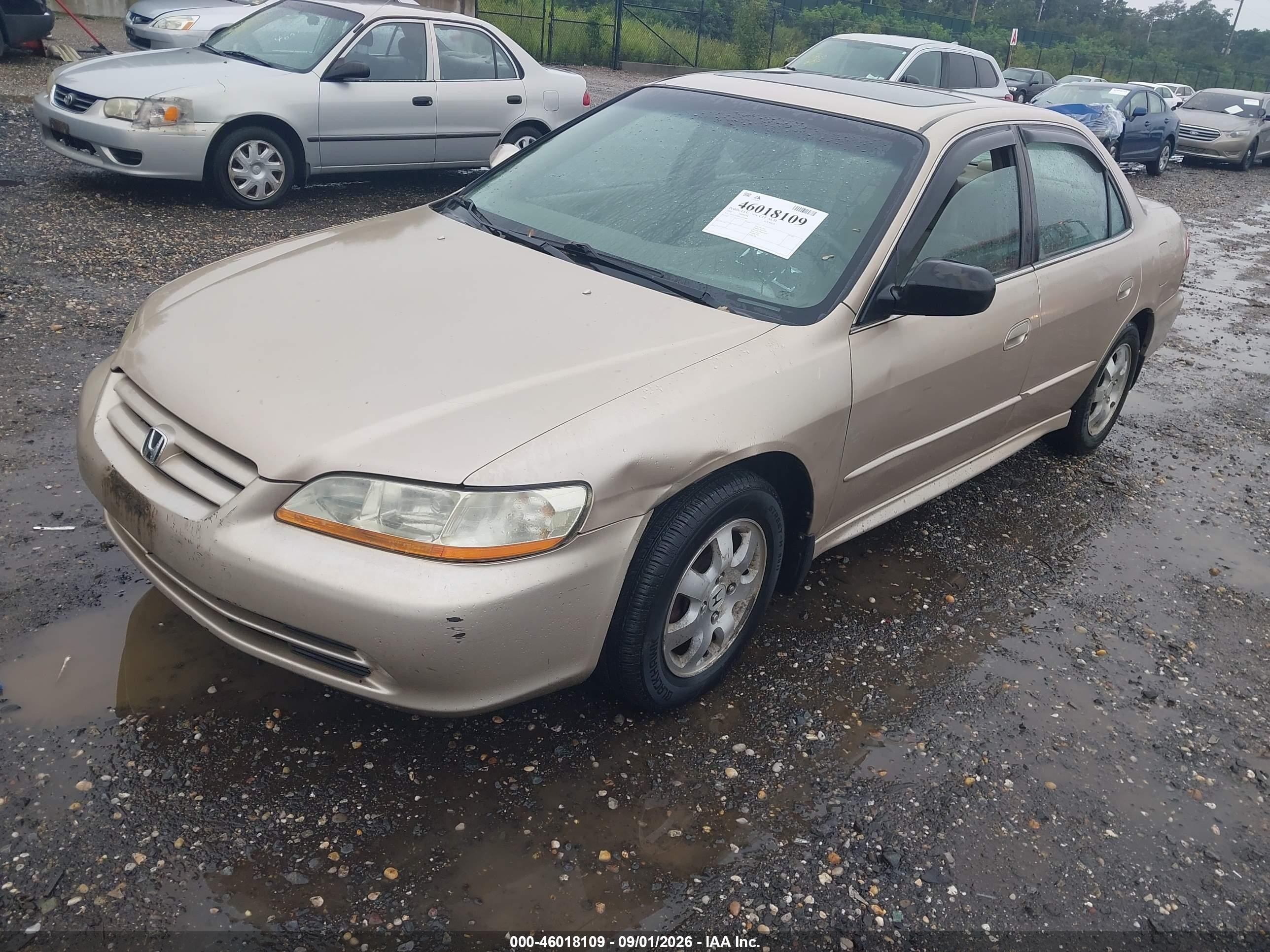 2002 Honda Accord 2.3 Ex/2.3 Se Gold vin: 1HGCG668X2A142900