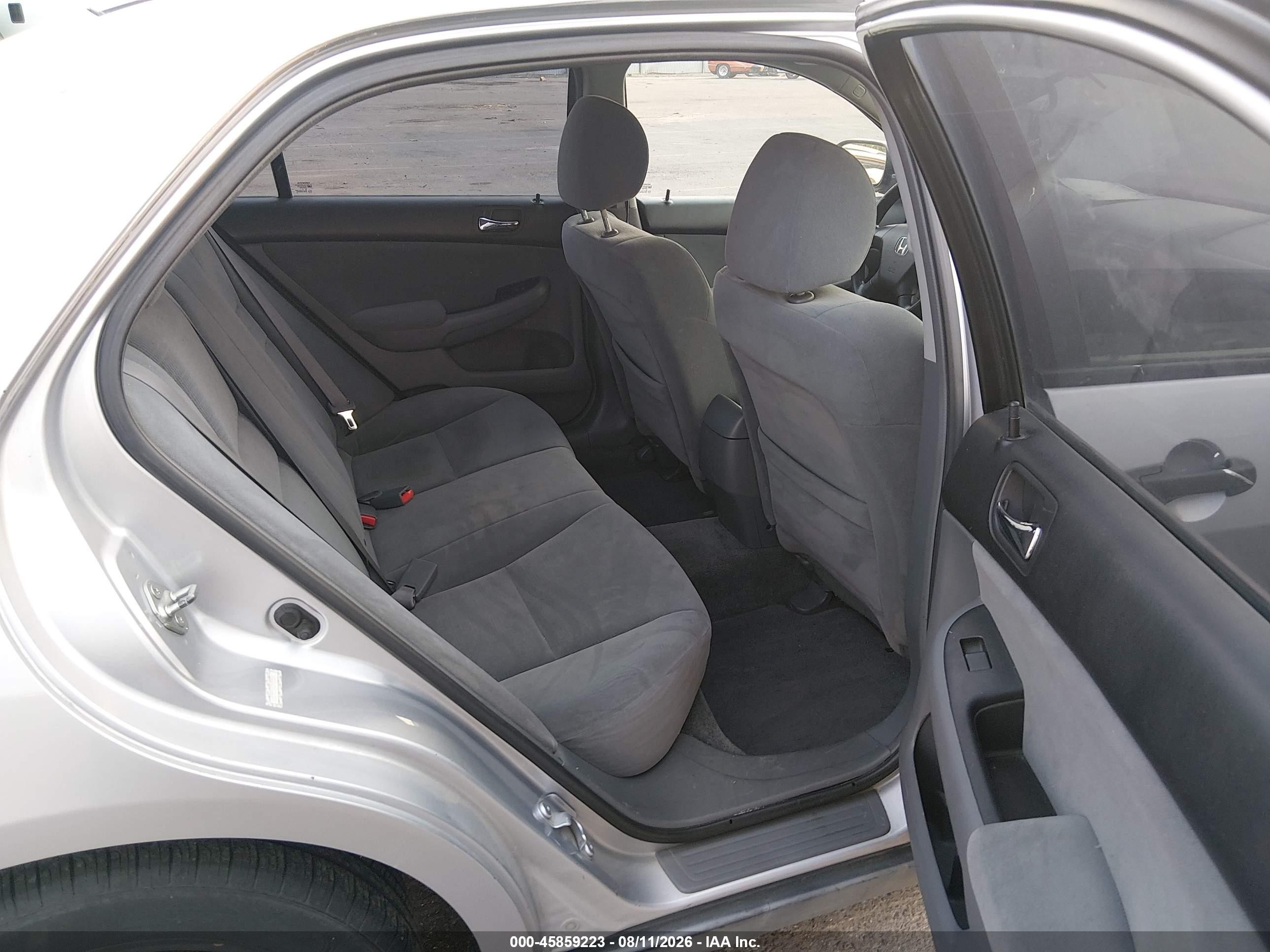 2007 Honda Accord 2.4 Vp Silver vin: 1HGCM55127A035841