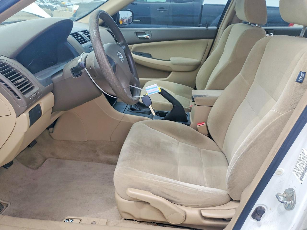 2007 Honda Accord Value White vin: 1HGCM55127A132313
