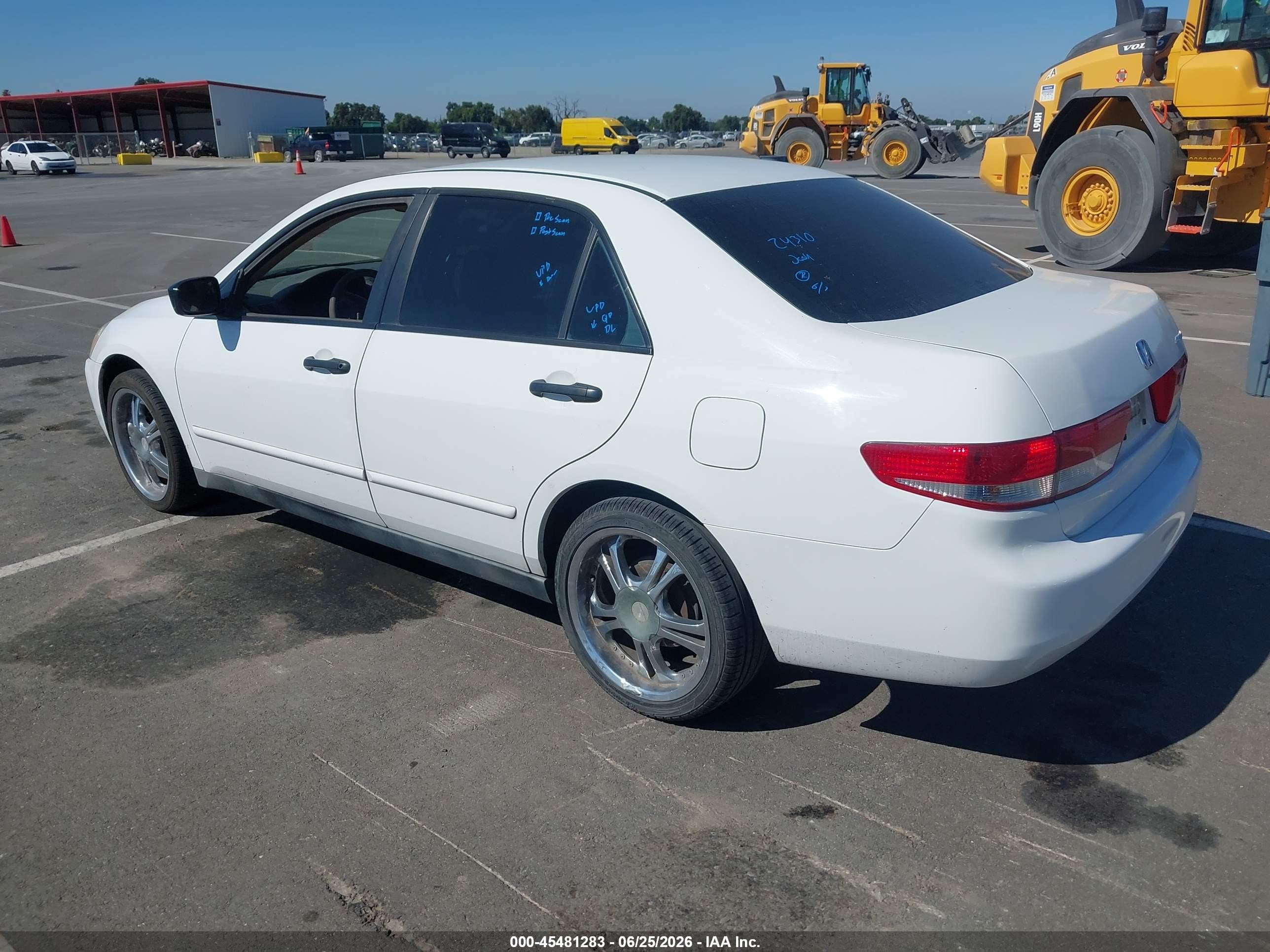 2004 Honda Accord 2.4 Dx Белый vin: 1HGCM55194A048548