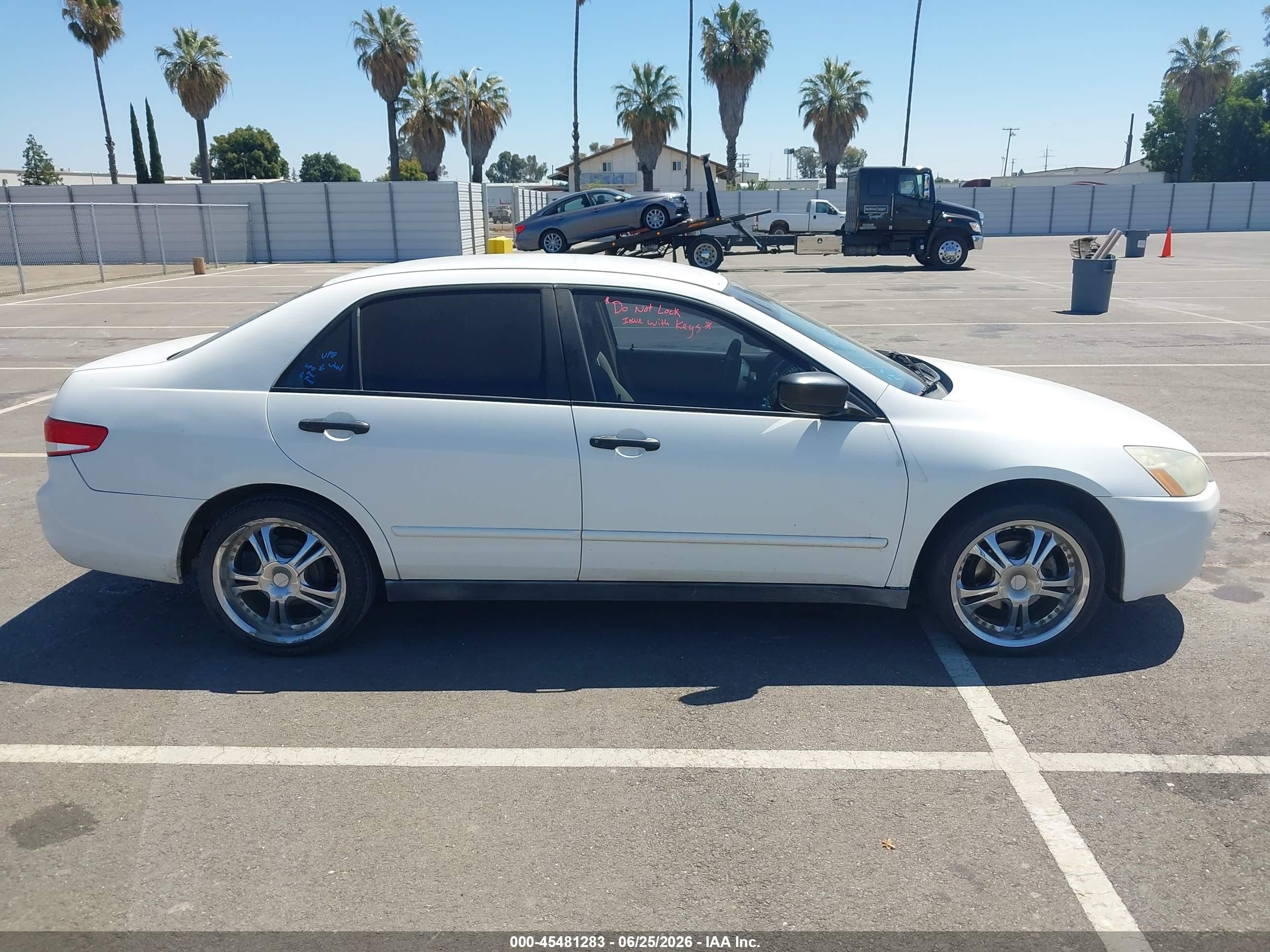2004 Honda Accord 2.4 Dx Белый vin: 1HGCM55194A048548