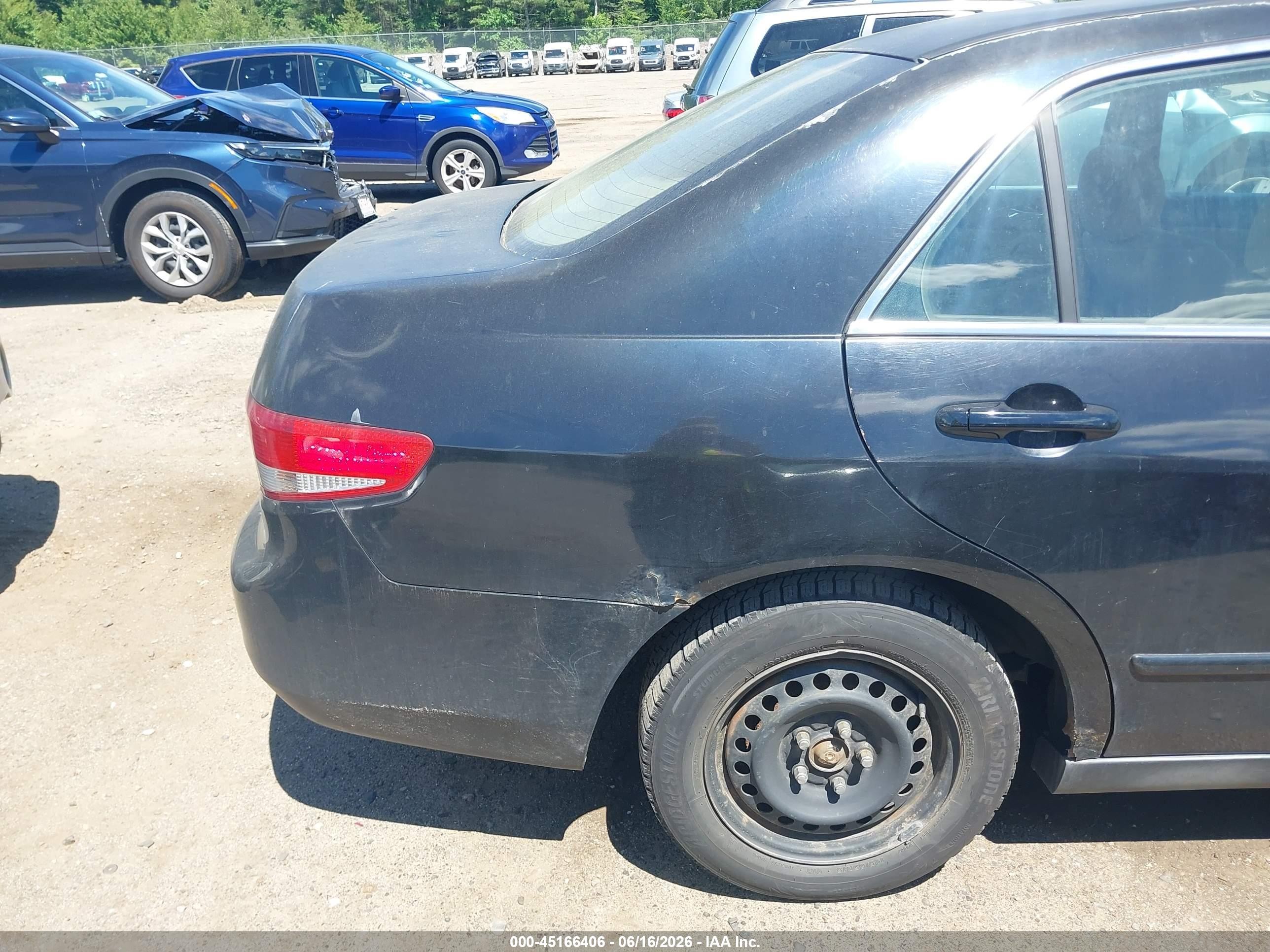 2003 Honda Accord 2.4 Lx Черный vin: 1HGCM55353A106591
