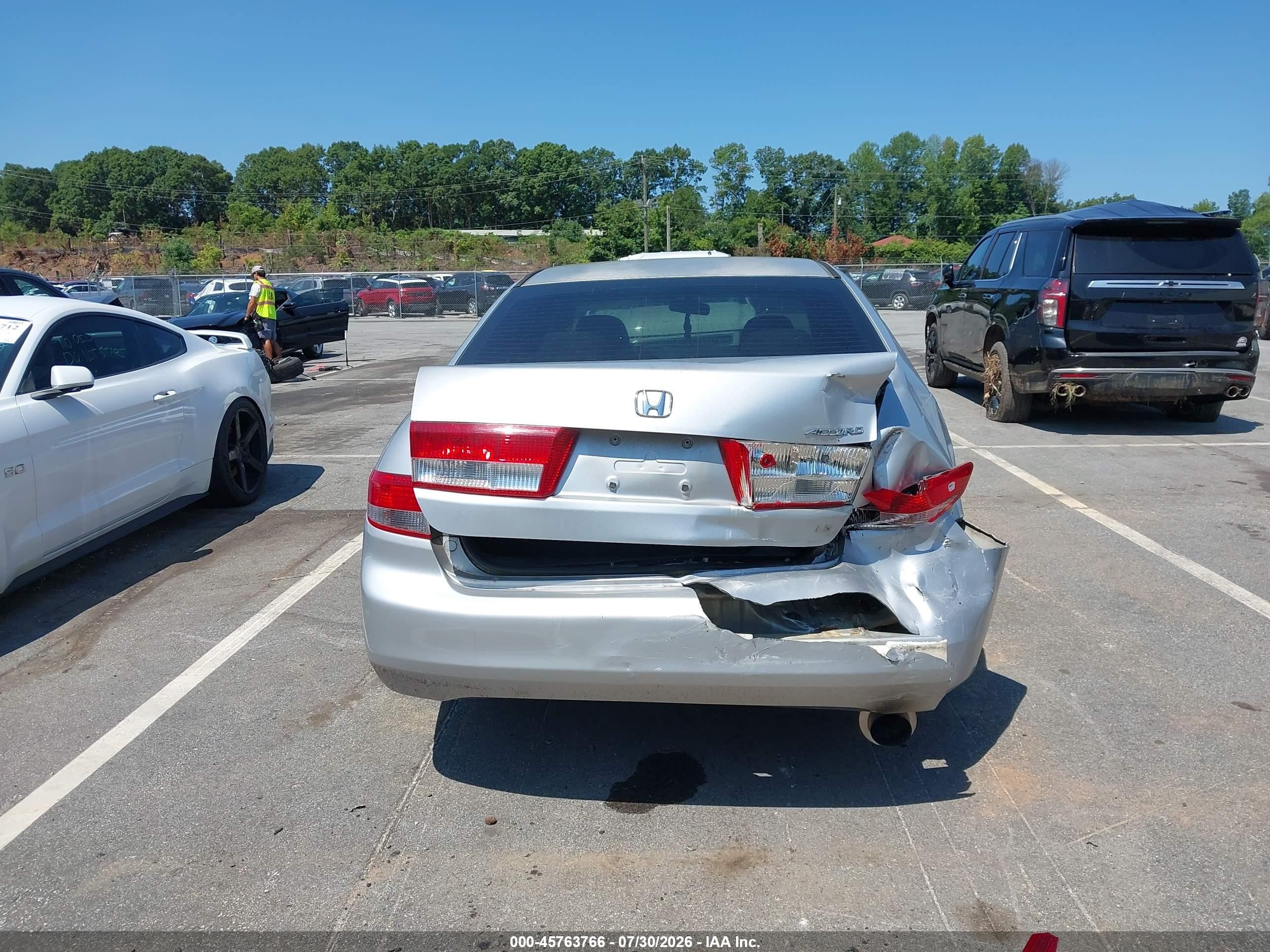 2003 Honda Accord 2.4 Lx Silver vin: 1HGCM55353A109233