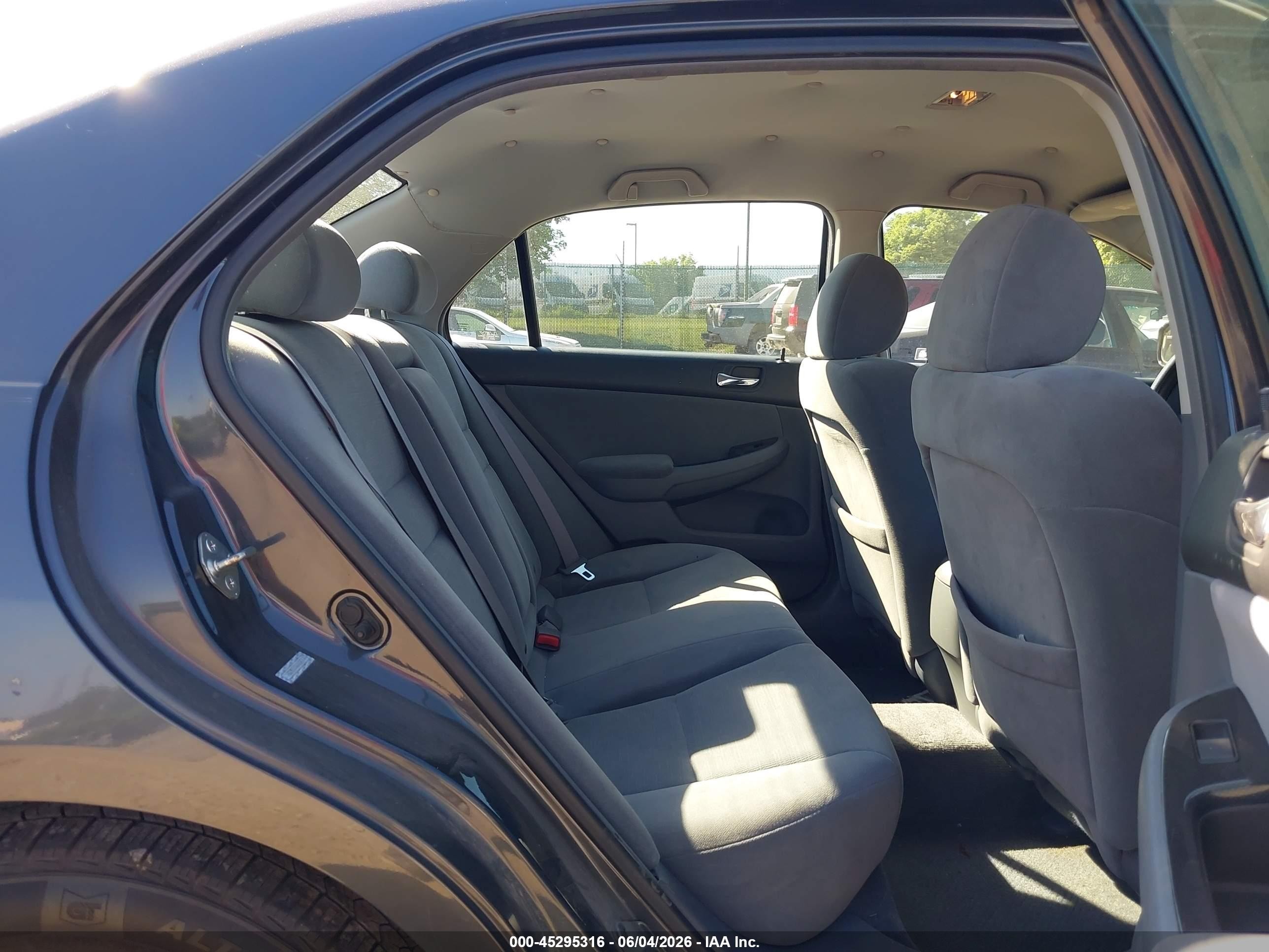 2006 Honda Accord 2.4 Se Dark Blue vin: 1HGCM55356A164754