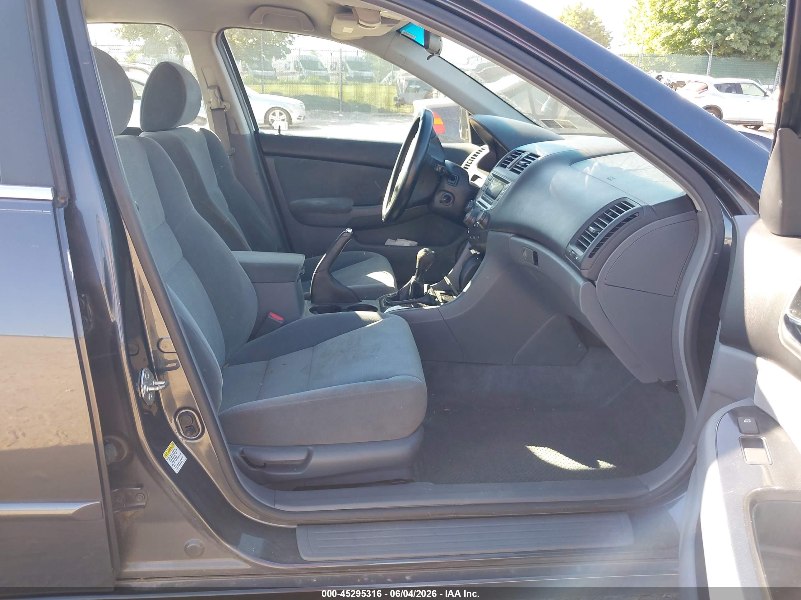 2006 Honda Accord 2.4 Se Dark Blue vin: 1HGCM55356A164754