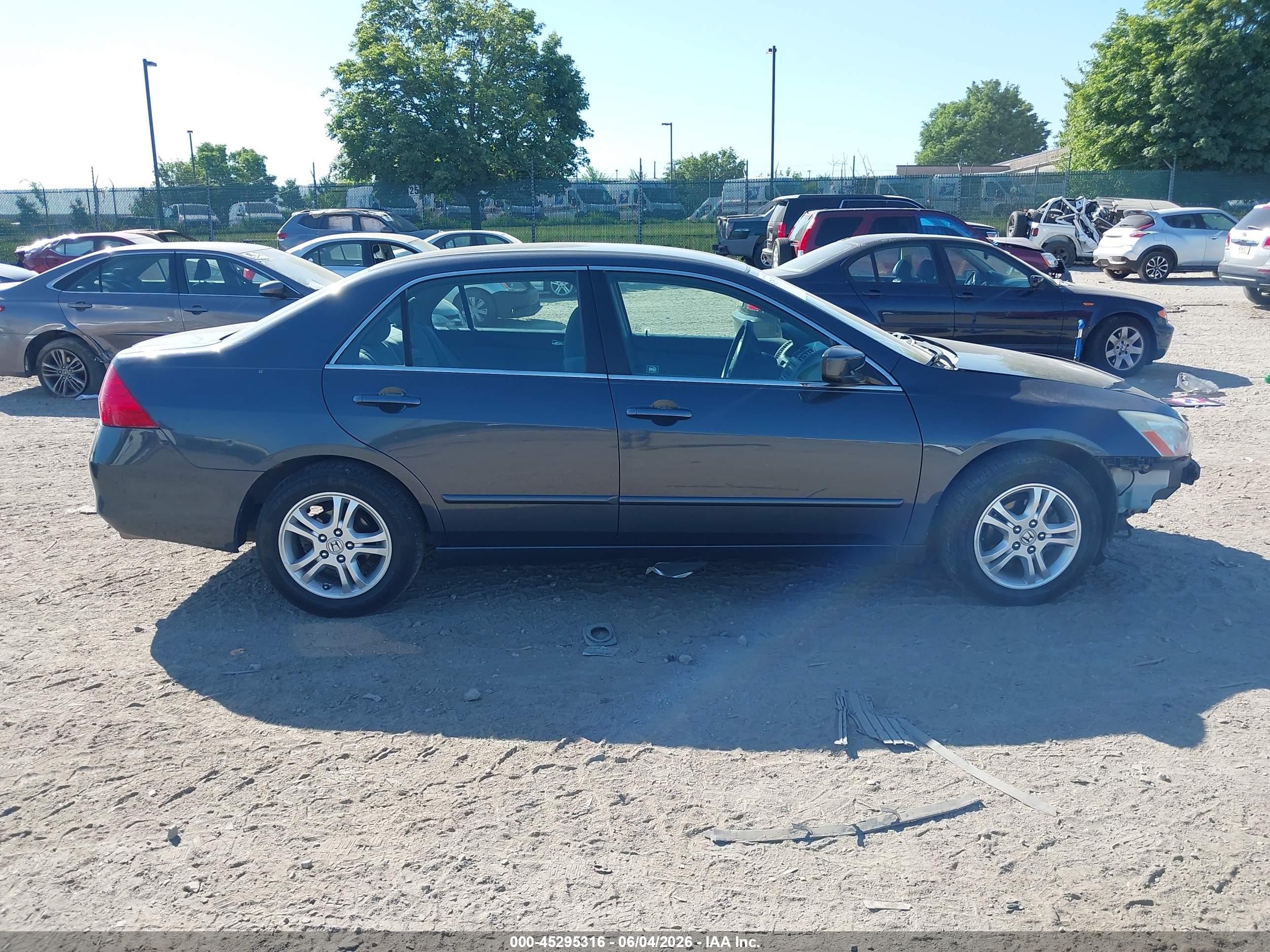 2006 Honda Accord 2.4 Se Dark Blue vin: 1HGCM55356A164754