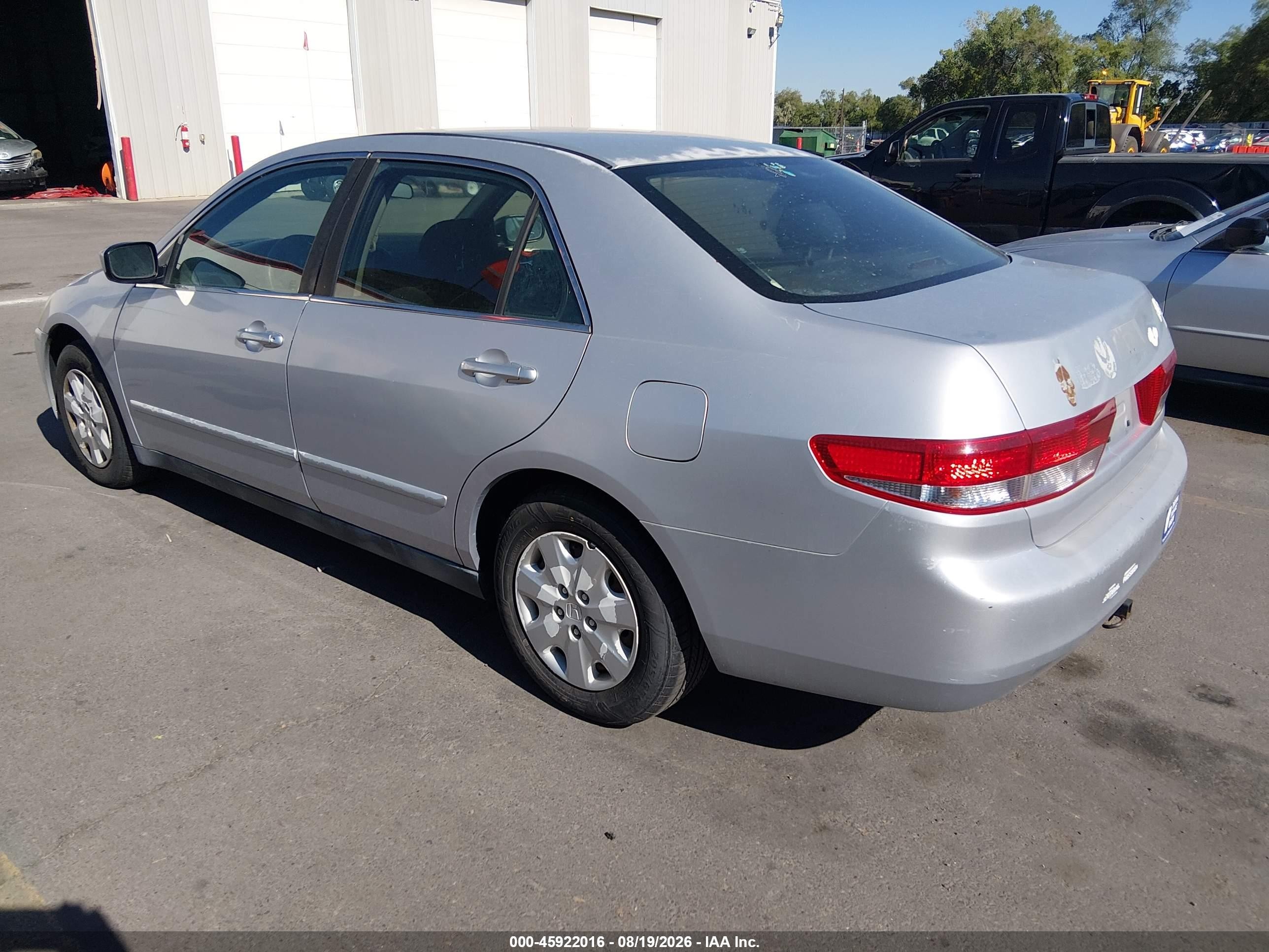 2004 Honda Accord 2.4 Lx Серебряный vin: 1HGCM55374A013492
