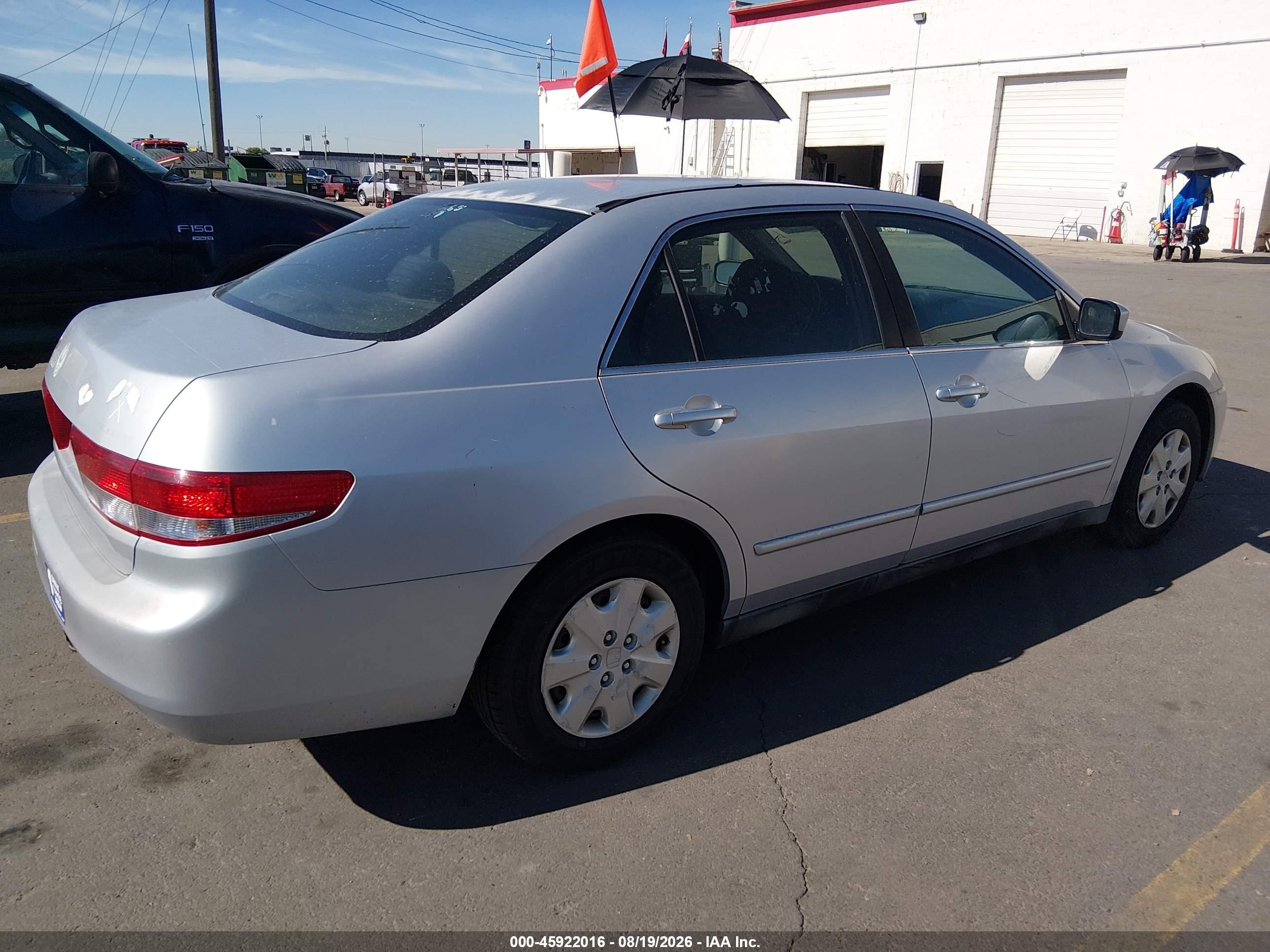 2004 Honda Accord 2.4 Lx Серебряный vin: 1HGCM55374A013492