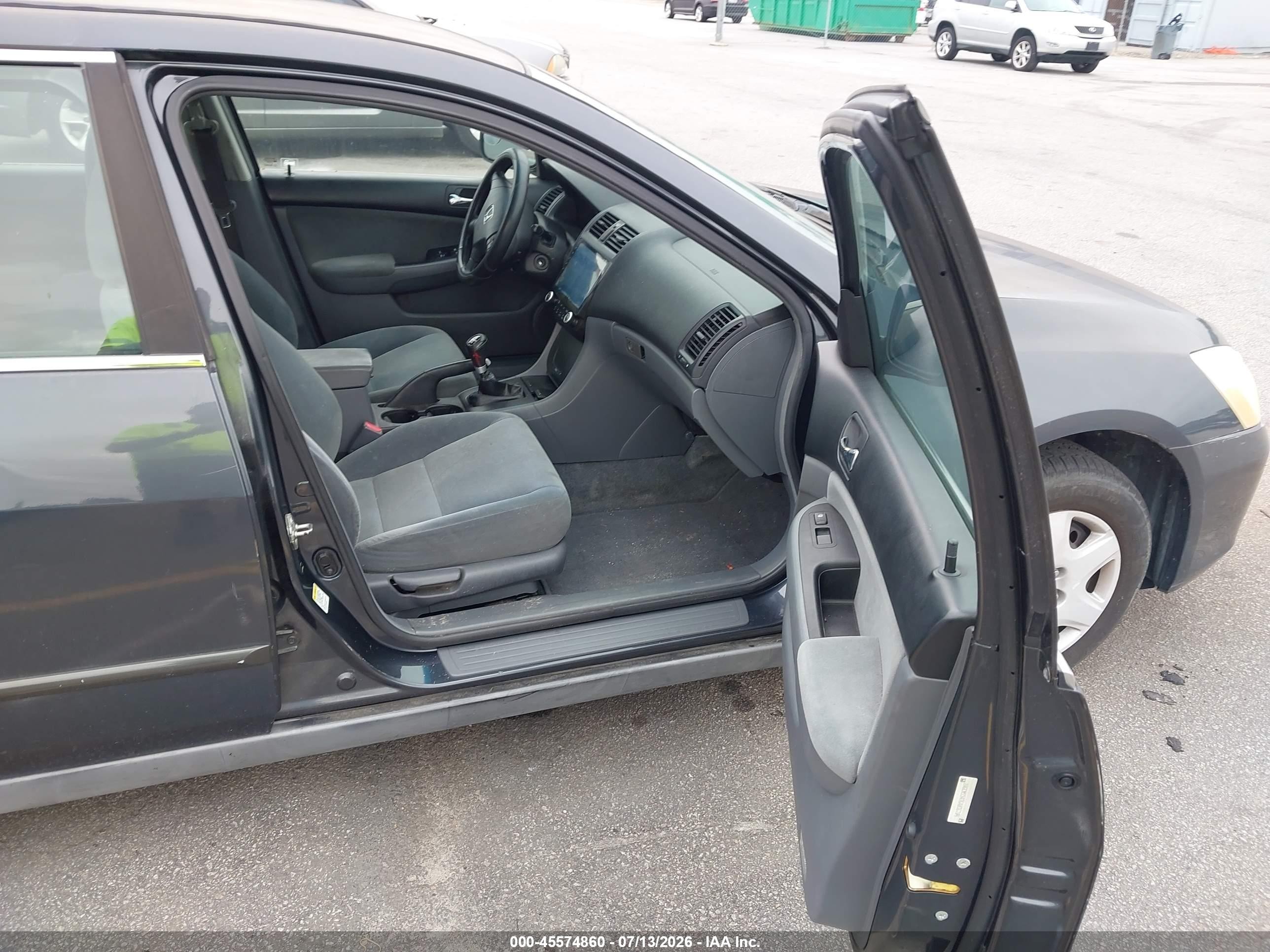 2006 Honda Accord 2.4 Lx Gray vin: 1HGCM55476A036704