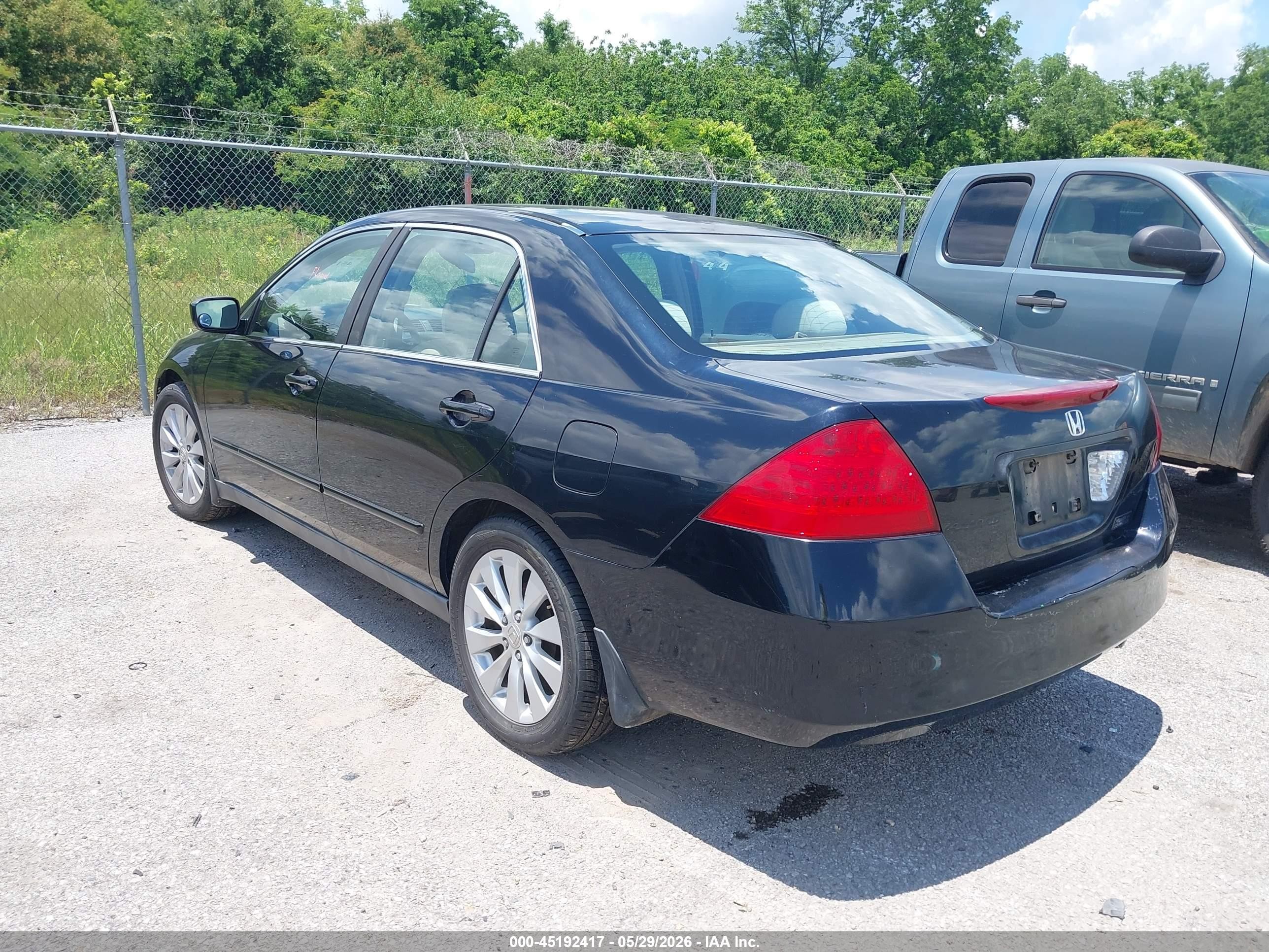 2007 Honda Accord 2.4 Lx Black vin: 1HGCM55487A098677