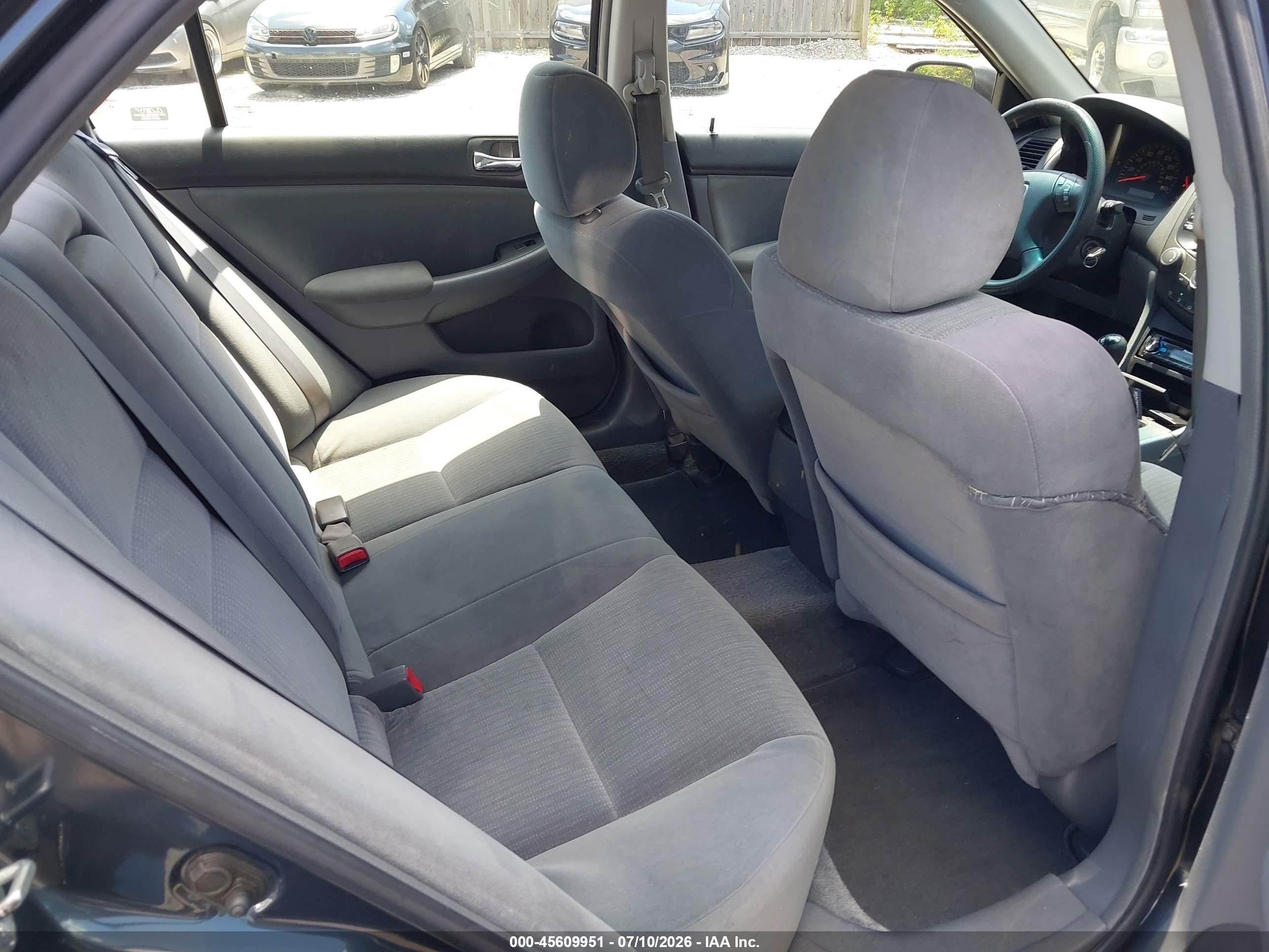 2005 Honda Accord 2.4 Lx Gray vin: 1HGCM55495A193603