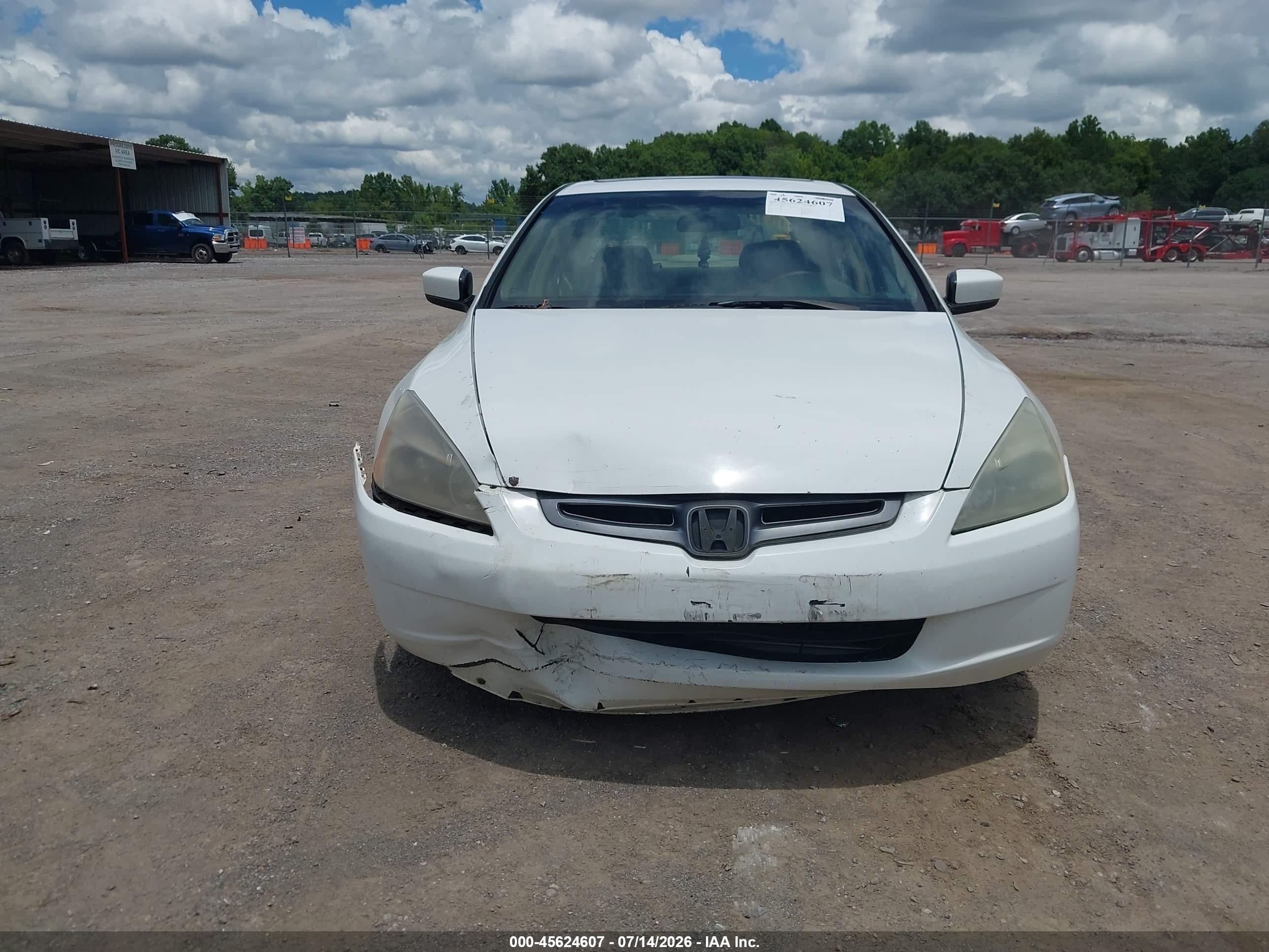 2004 Honda Accord 2.4 Ex White vin: 1HGCM55634A166901