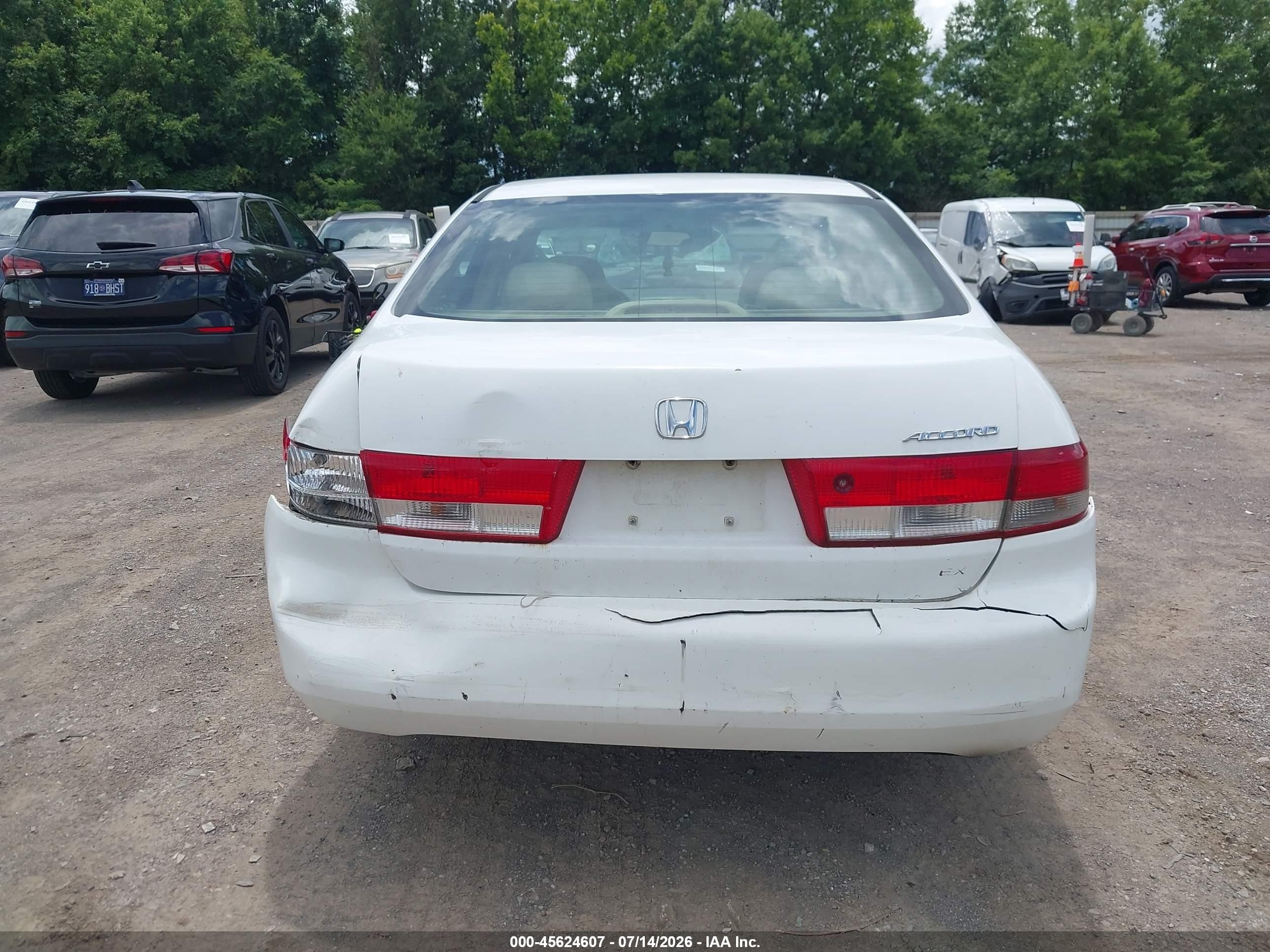 2004 Honda Accord 2.4 Ex White vin: 1HGCM55634A166901