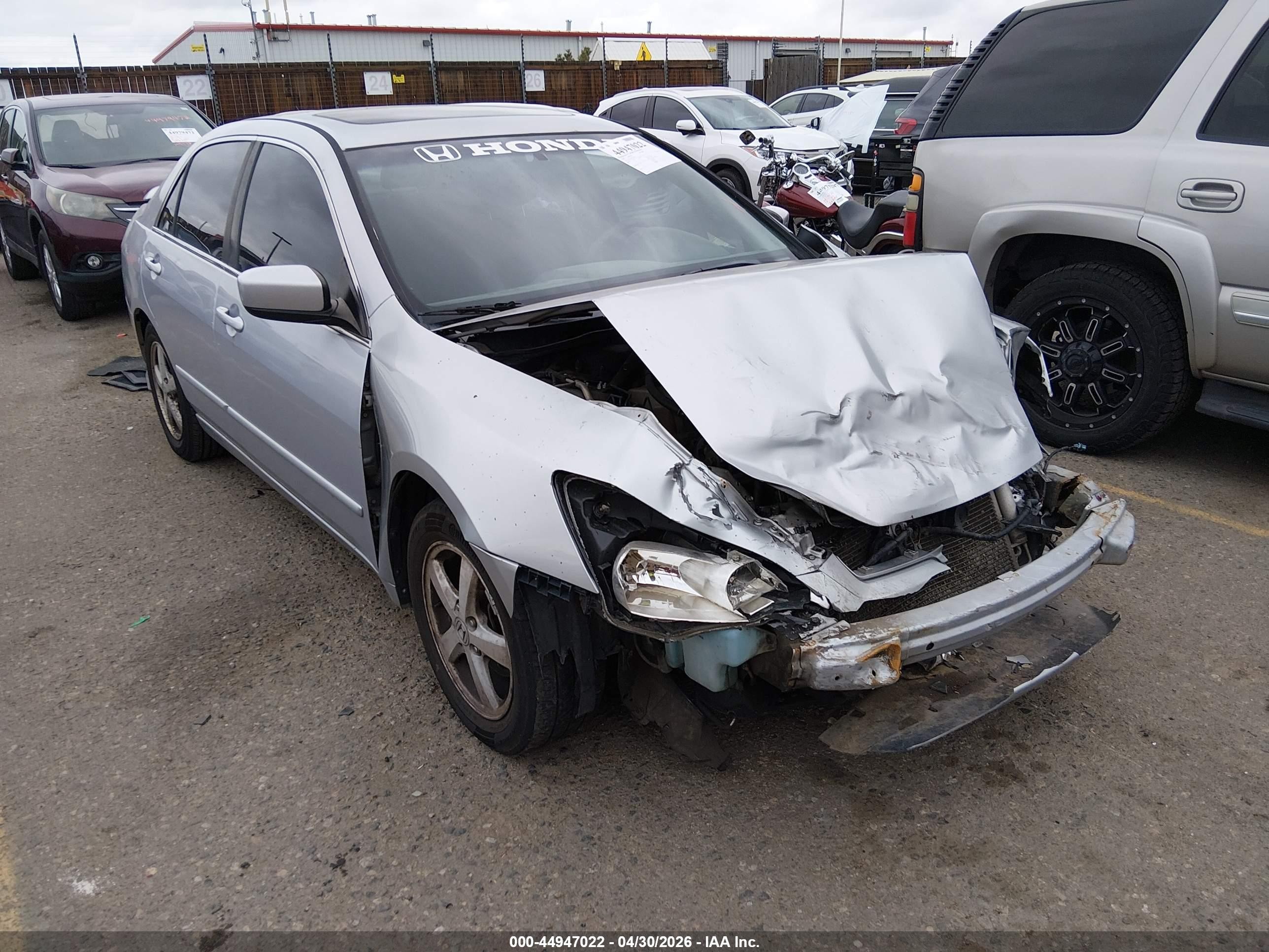 2004 Honda Accord 2.4 Ex Серебряный vin: 1HGCM55684A138124