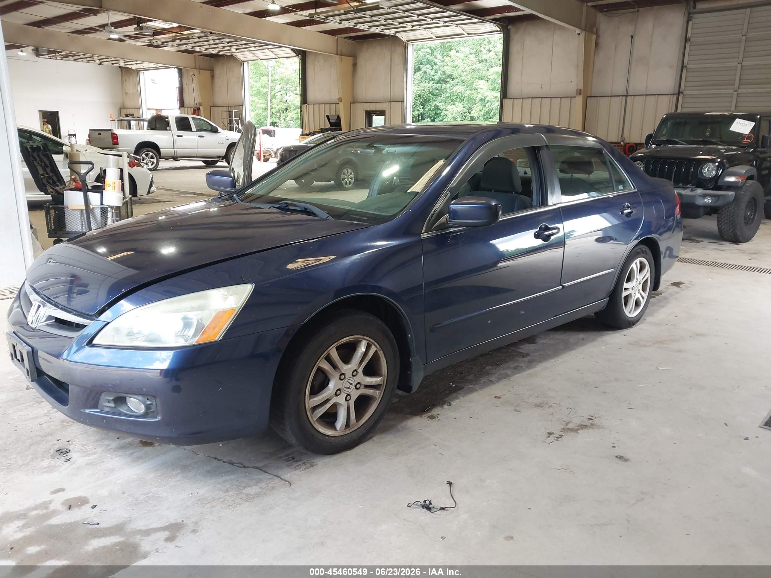 2007 Honda Accord 2.4 Ex Синий vin: 1HGCM55707A037835