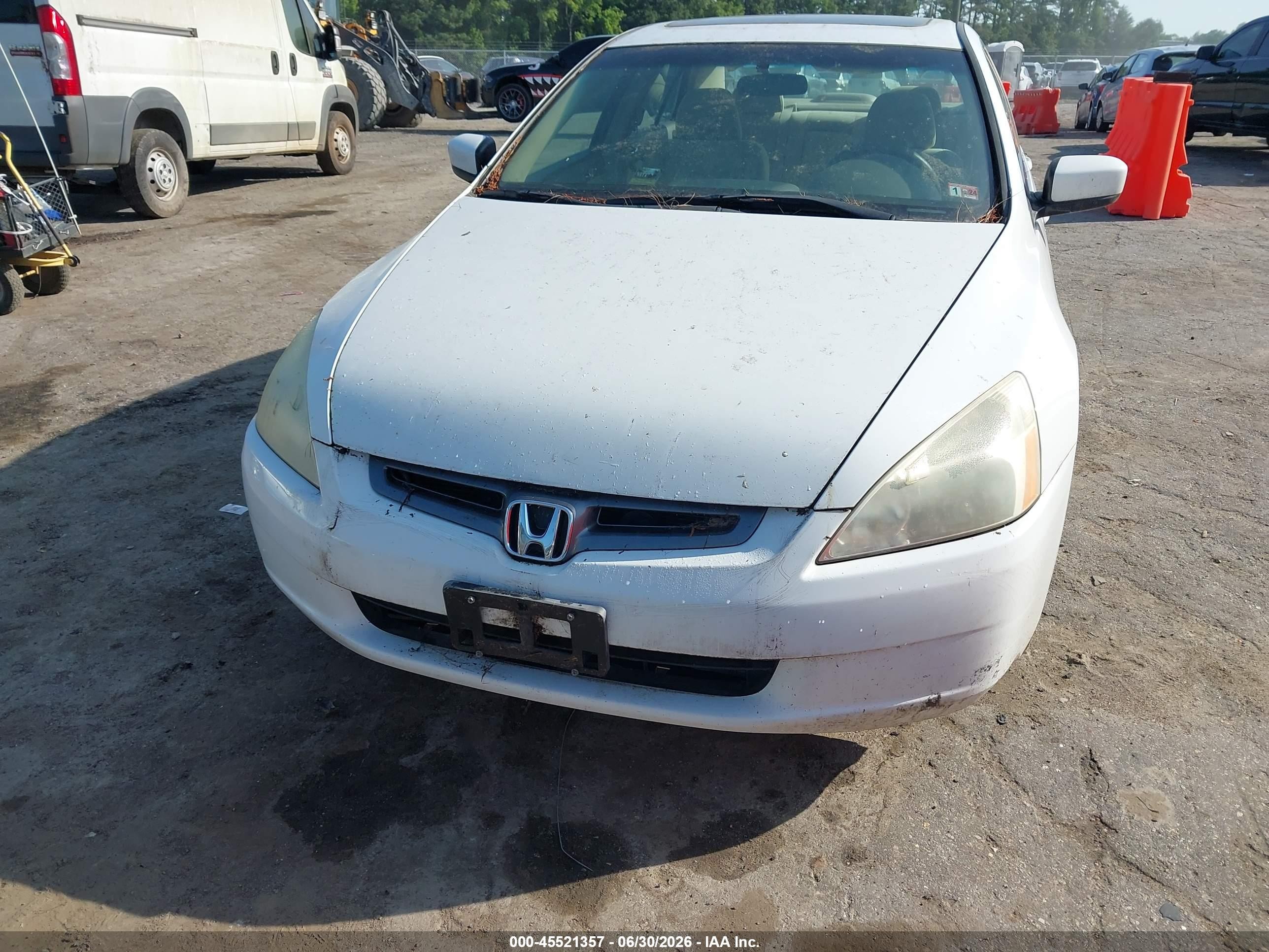 2004 Honda Accord 2.4 Ex White vin: 1HGCM55714A049911