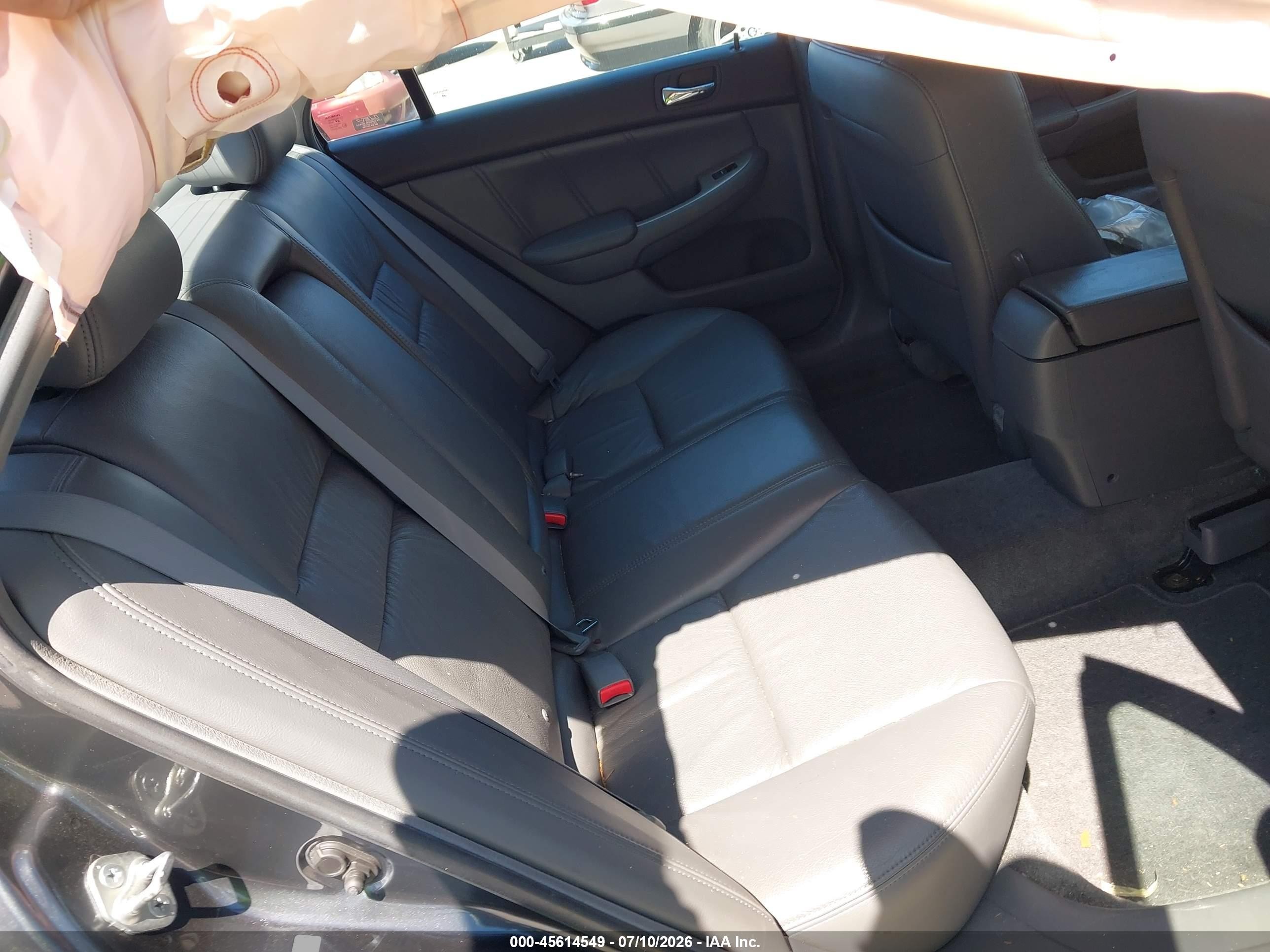 2005 Honda Accord 2.4 Ex Серый vin: 1HGCM55715A152585