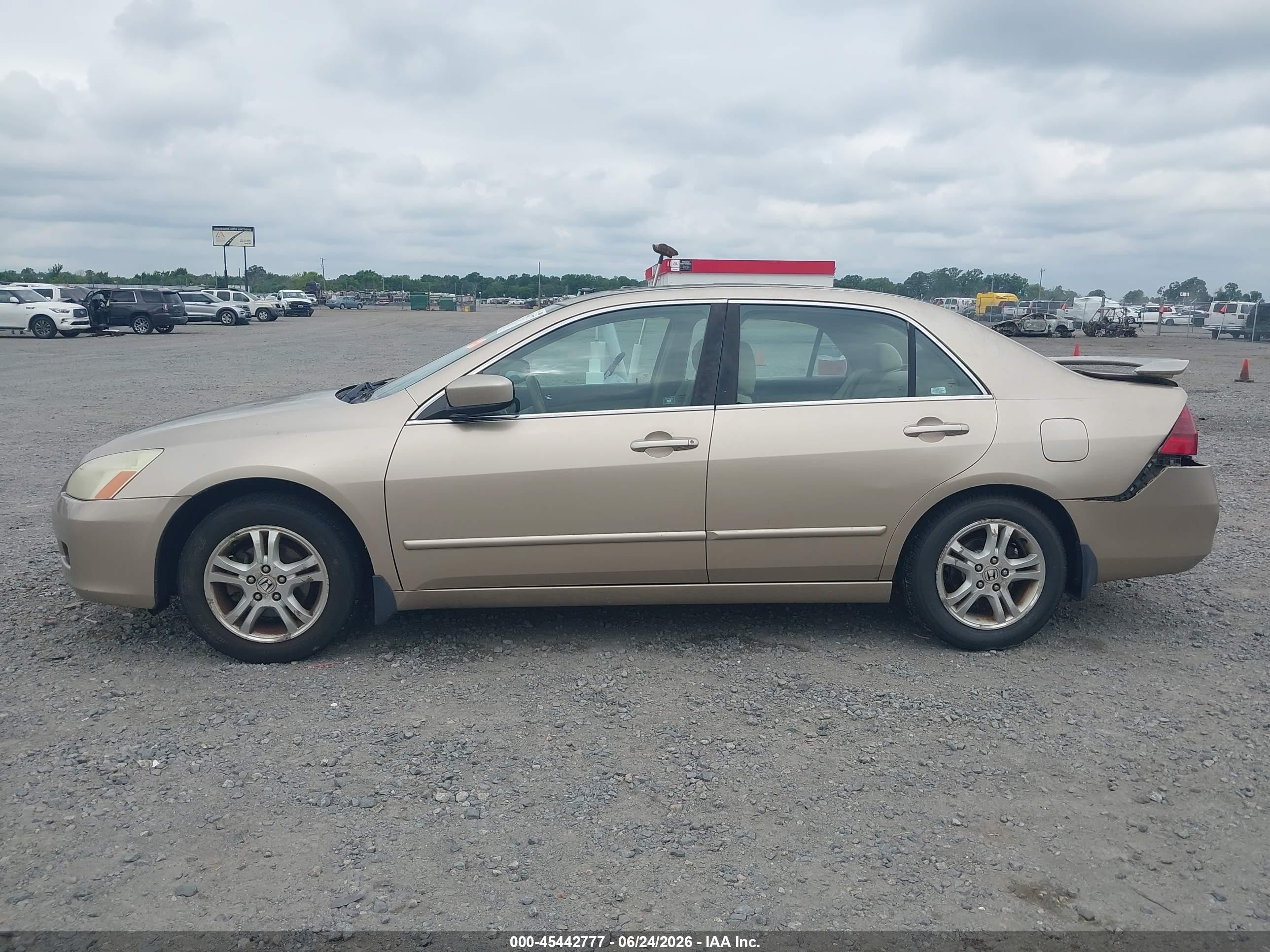 2006 Honda Accord 2.4 Ex Gold vin: 1HGCM55766A030273