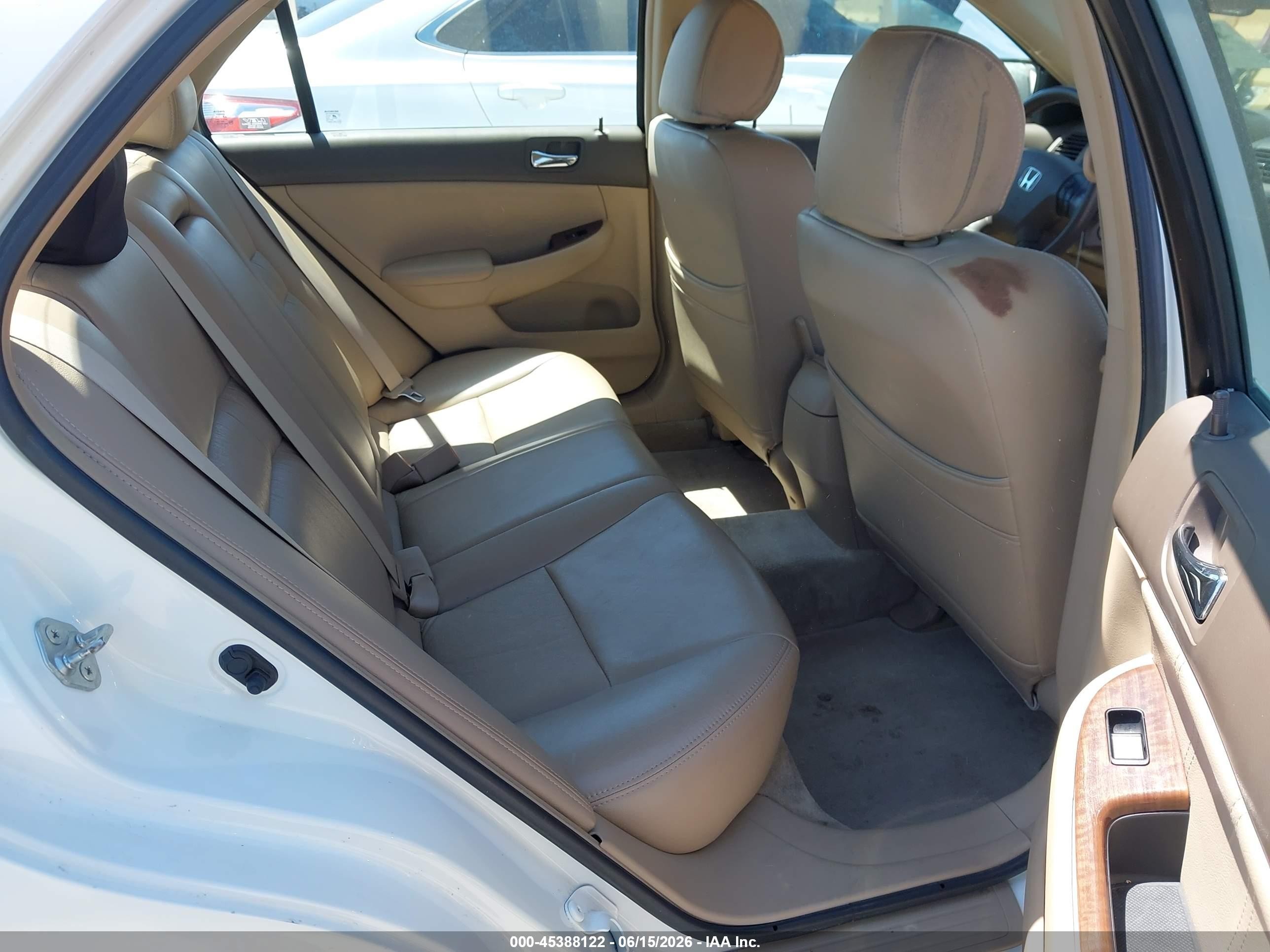 2007 Honda Accord 2.4 Ex White vin: 1HGCM55797A140896