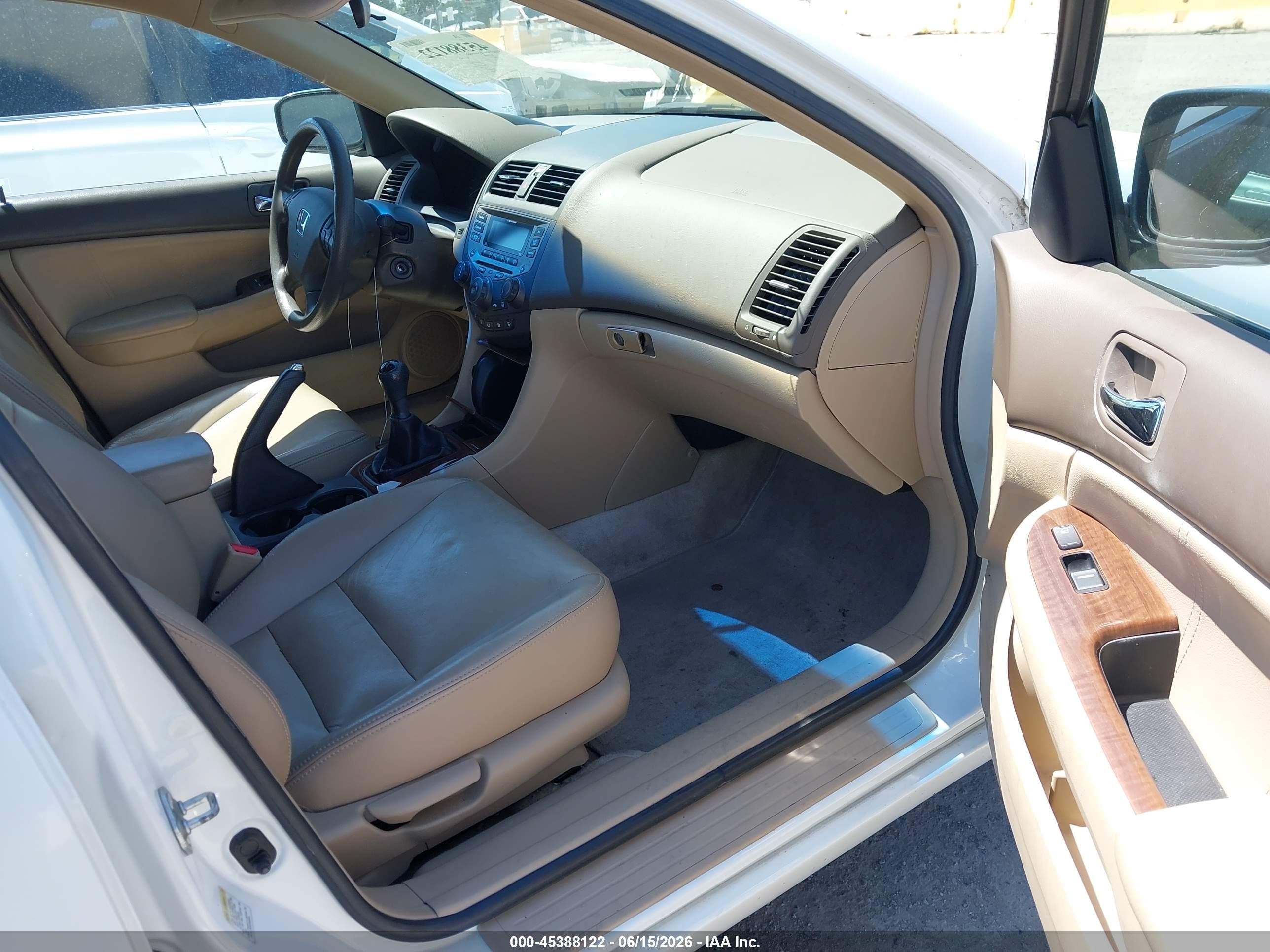 2007 Honda Accord 2.4 Ex White vin: 1HGCM55797A140896