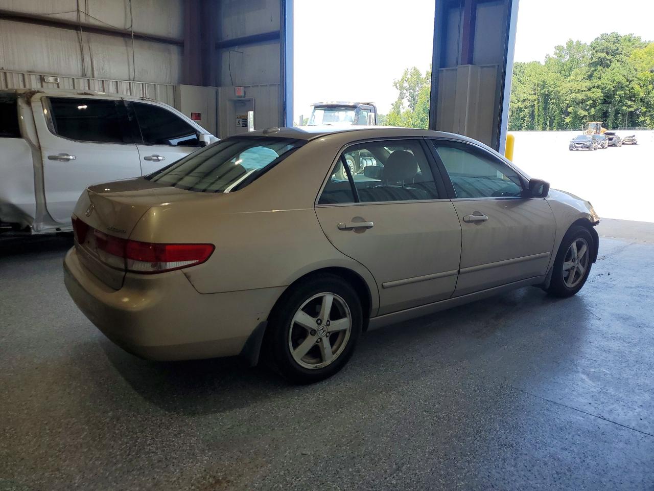 2004 Honda Accord Ex Gold vin: 1HGCM55804A030887