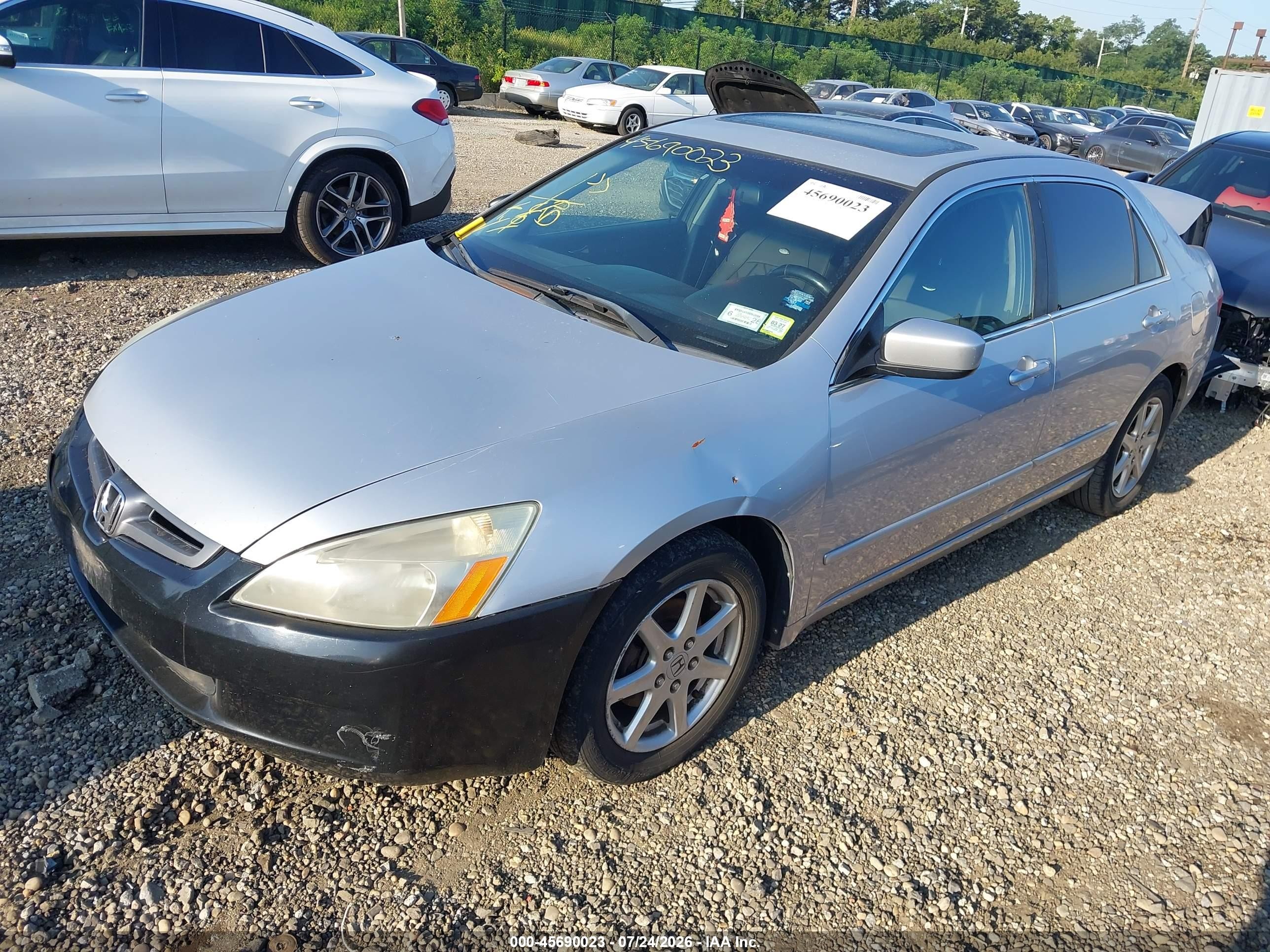 2005 Honda Accord 2.4 Ex Silver vin: 1HGCM55825A019102