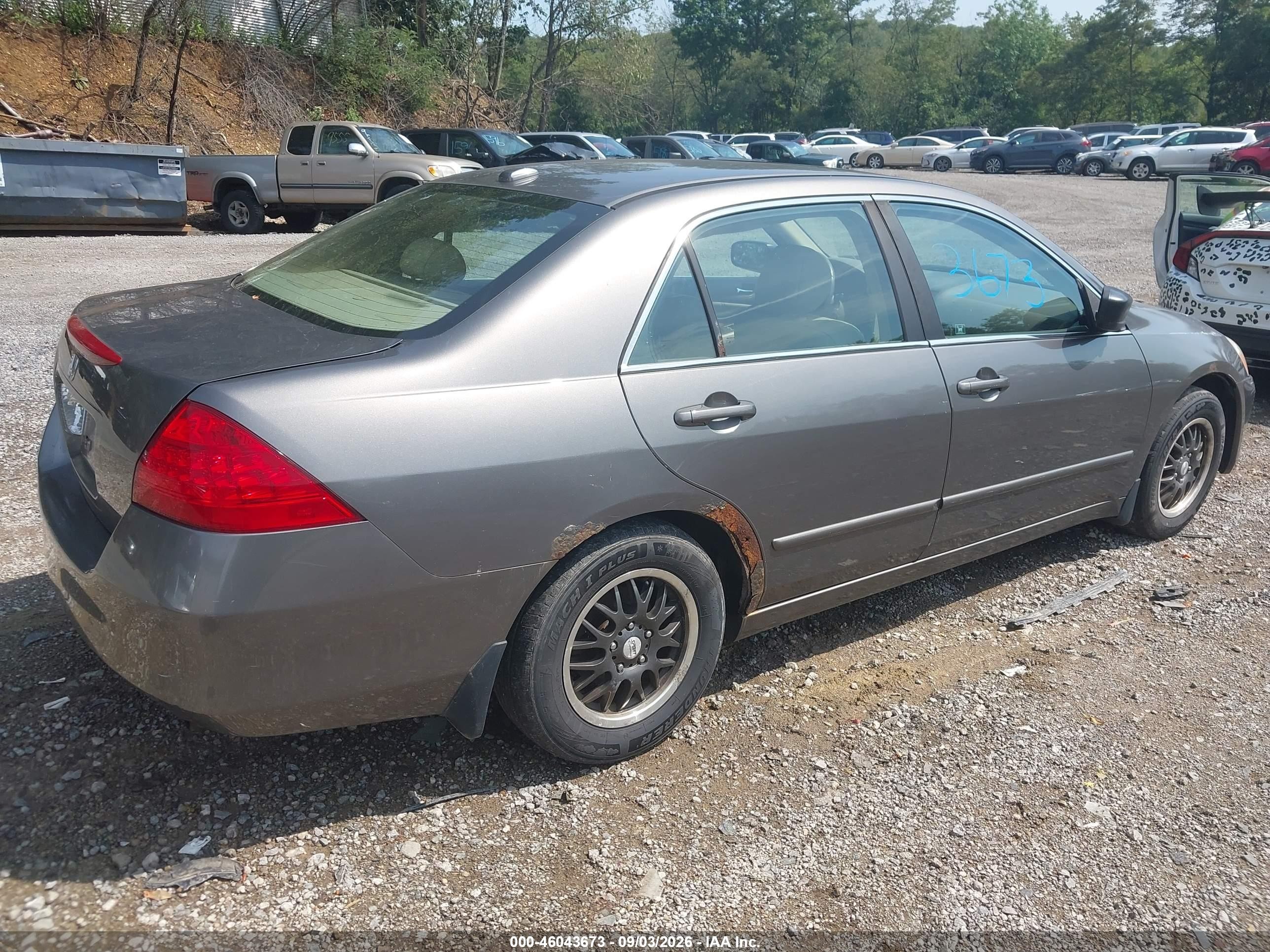 2007 Honda Accord 2.4 Ex Коричневый vin: 1HGCM55857A117902