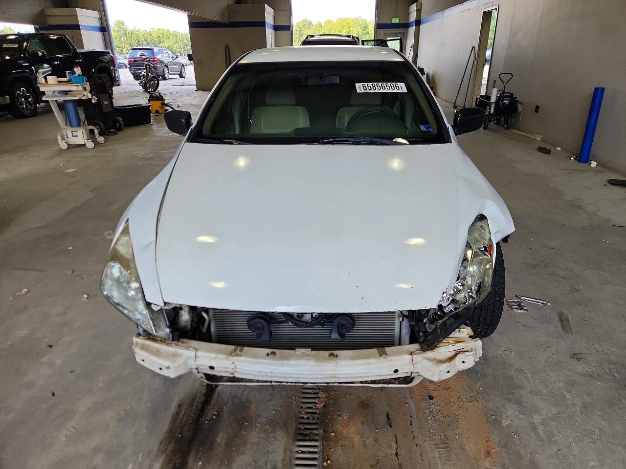 2006 Honda Accord White vin: 1HGCM56106A114986