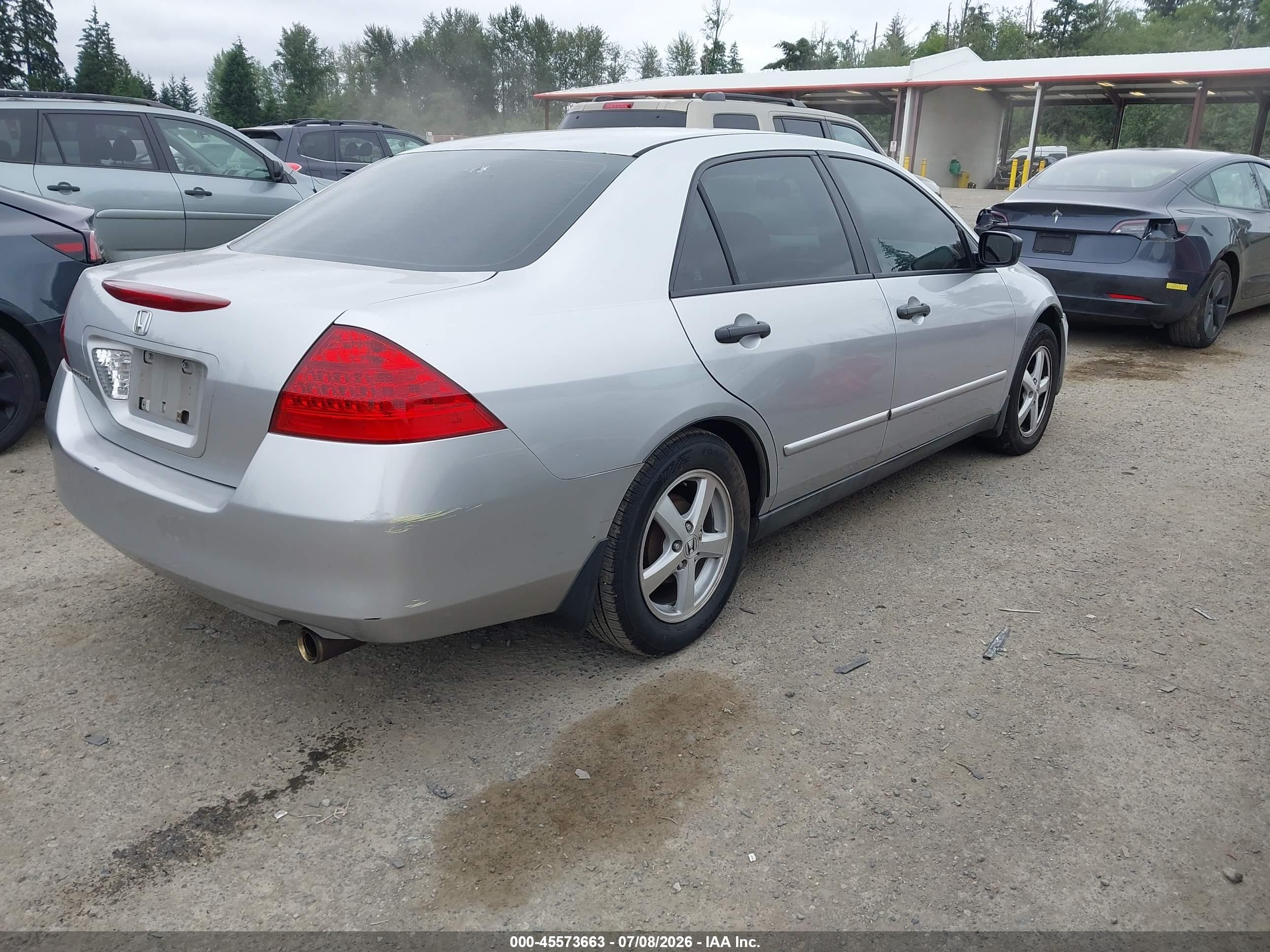 2006 Honda Accord 2.4 Vp Silver vin: 1HGCM56106A152881