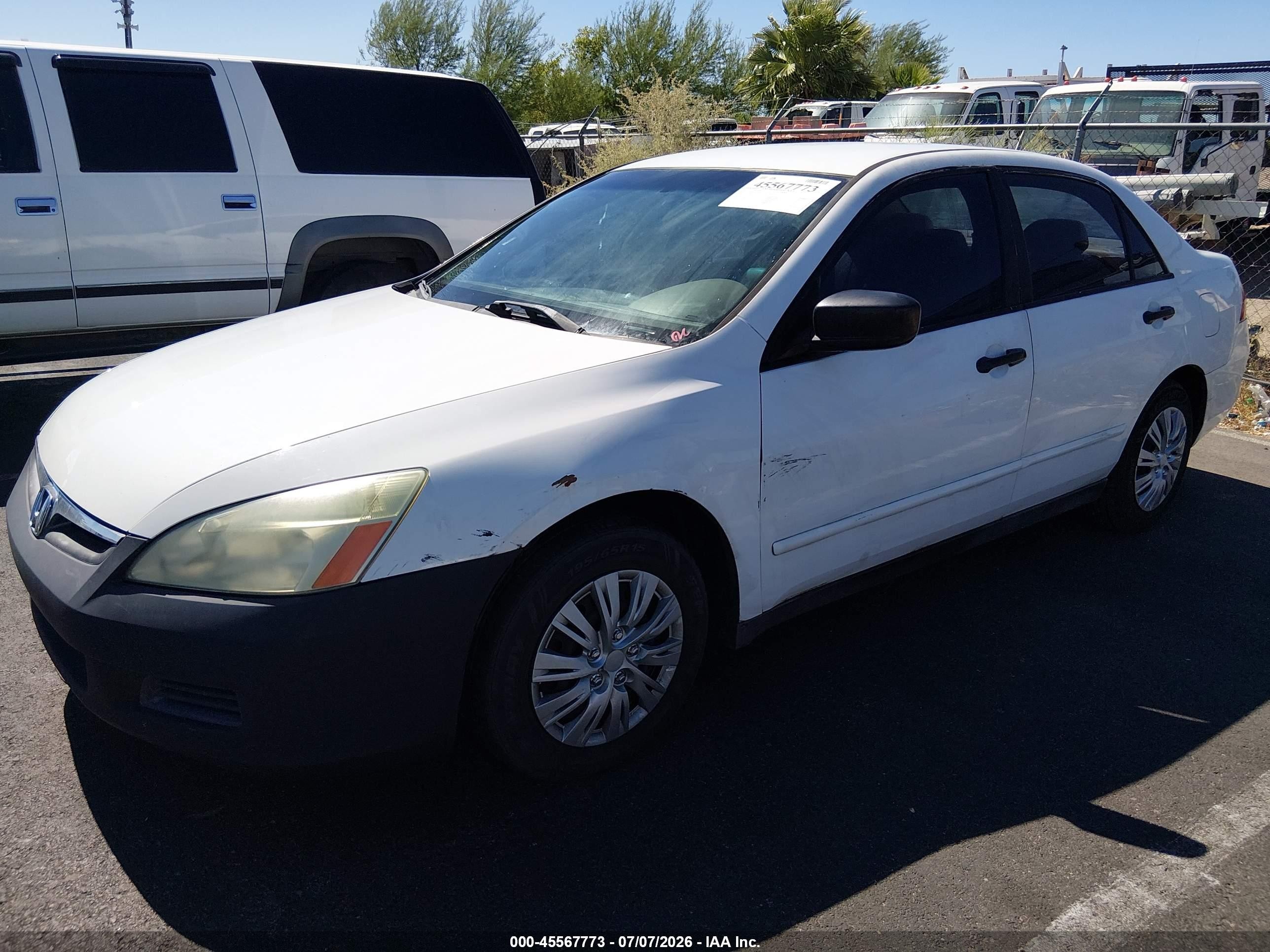 2007 Honda Accord 2.4 Vp Белый vin: 1HGCM56107A071381