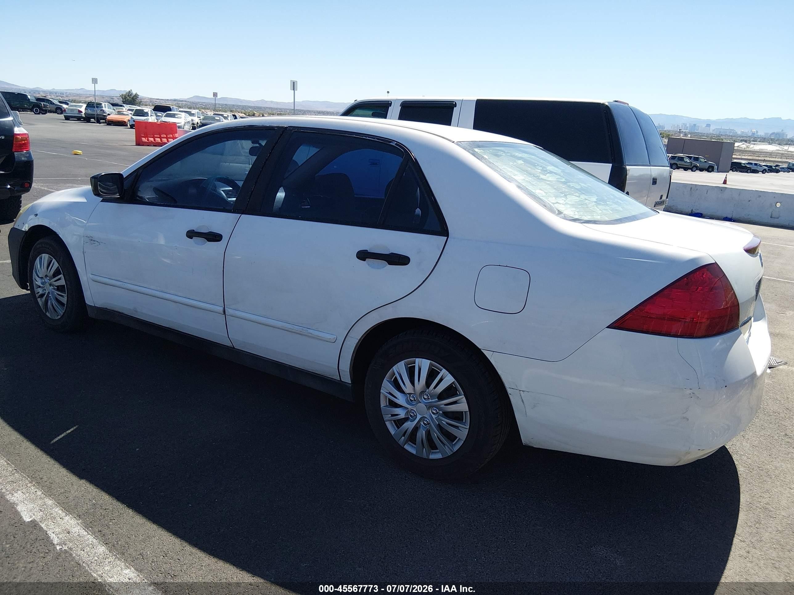 2007 Honda Accord 2.4 Vp Белый vin: 1HGCM56107A071381