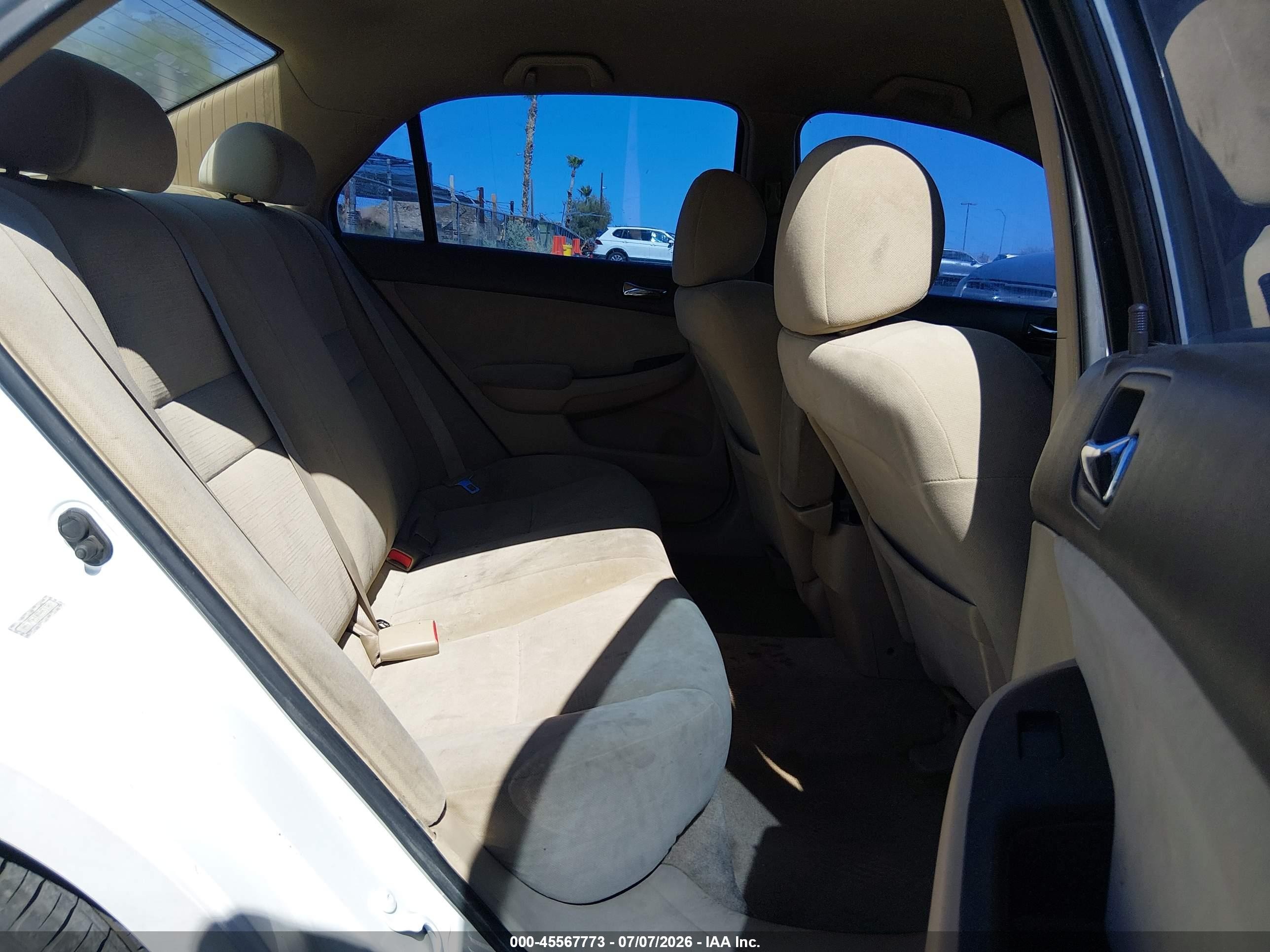 2007 Honda Accord 2.4 Vp Белый vin: 1HGCM56107A071381