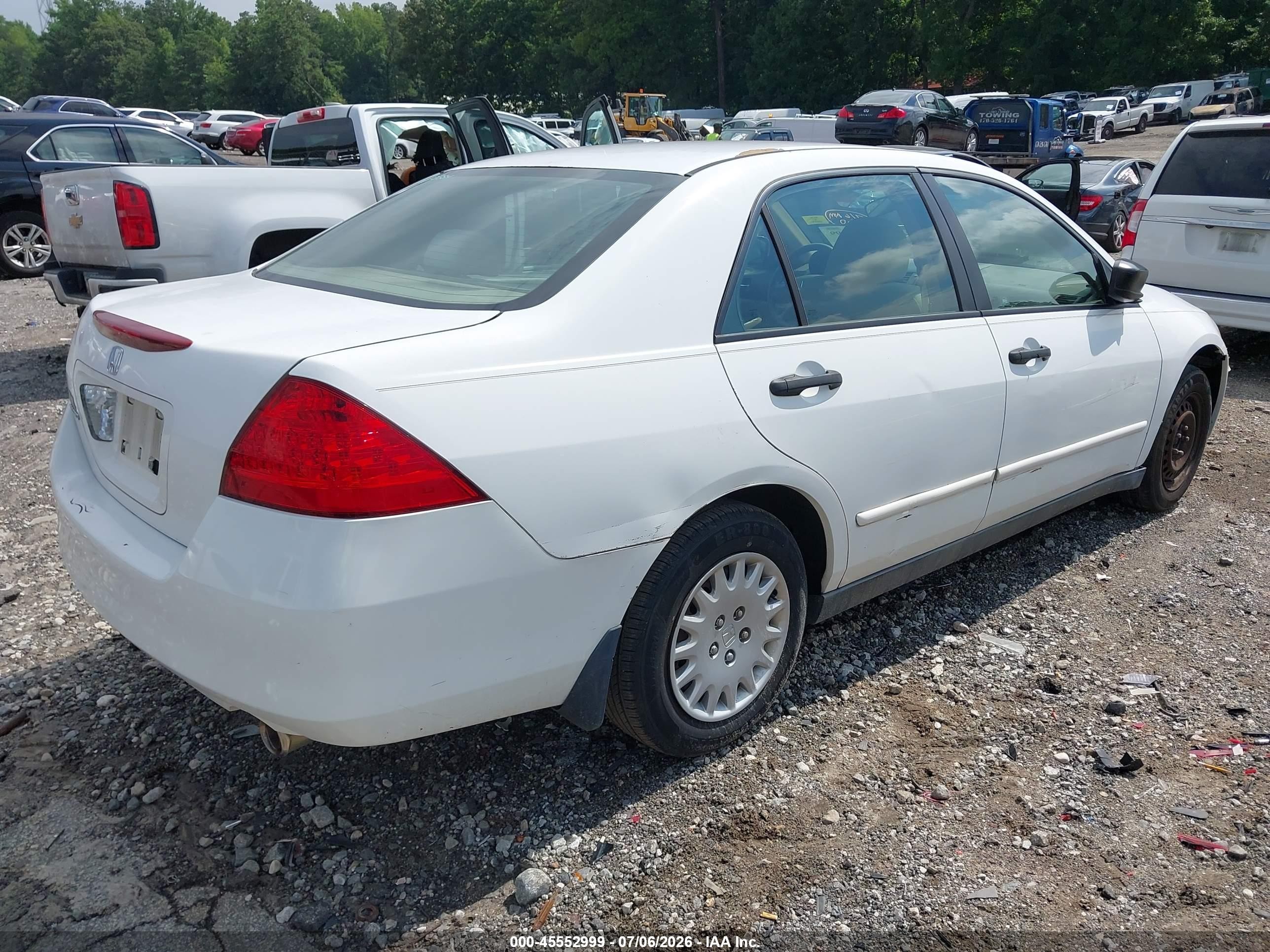 2007 Honda Accord 2.4 Vp White vin: 1HGCM56107A179158