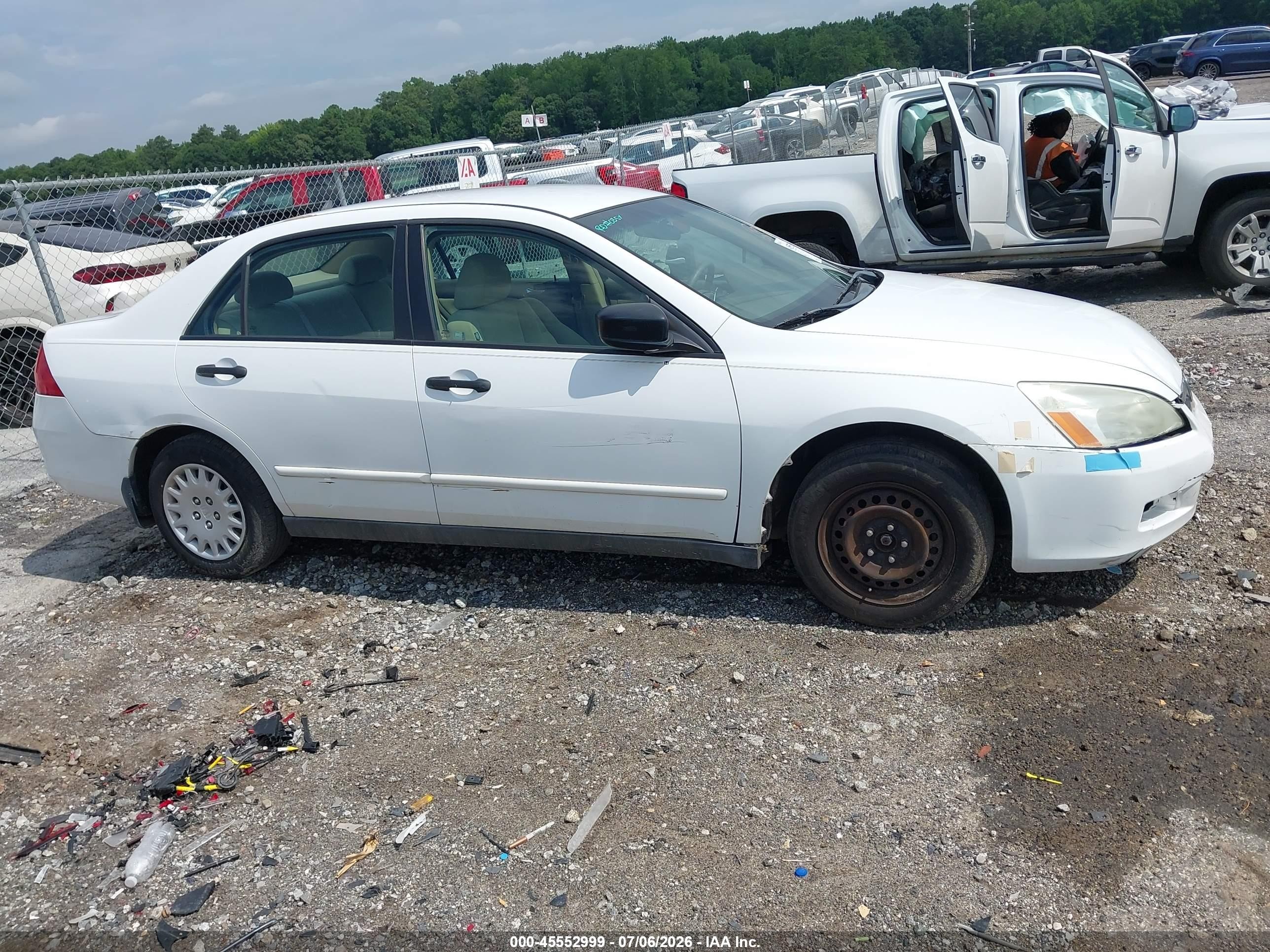 2007 Honda Accord 2.4 Vp White vin: 1HGCM56107A179158