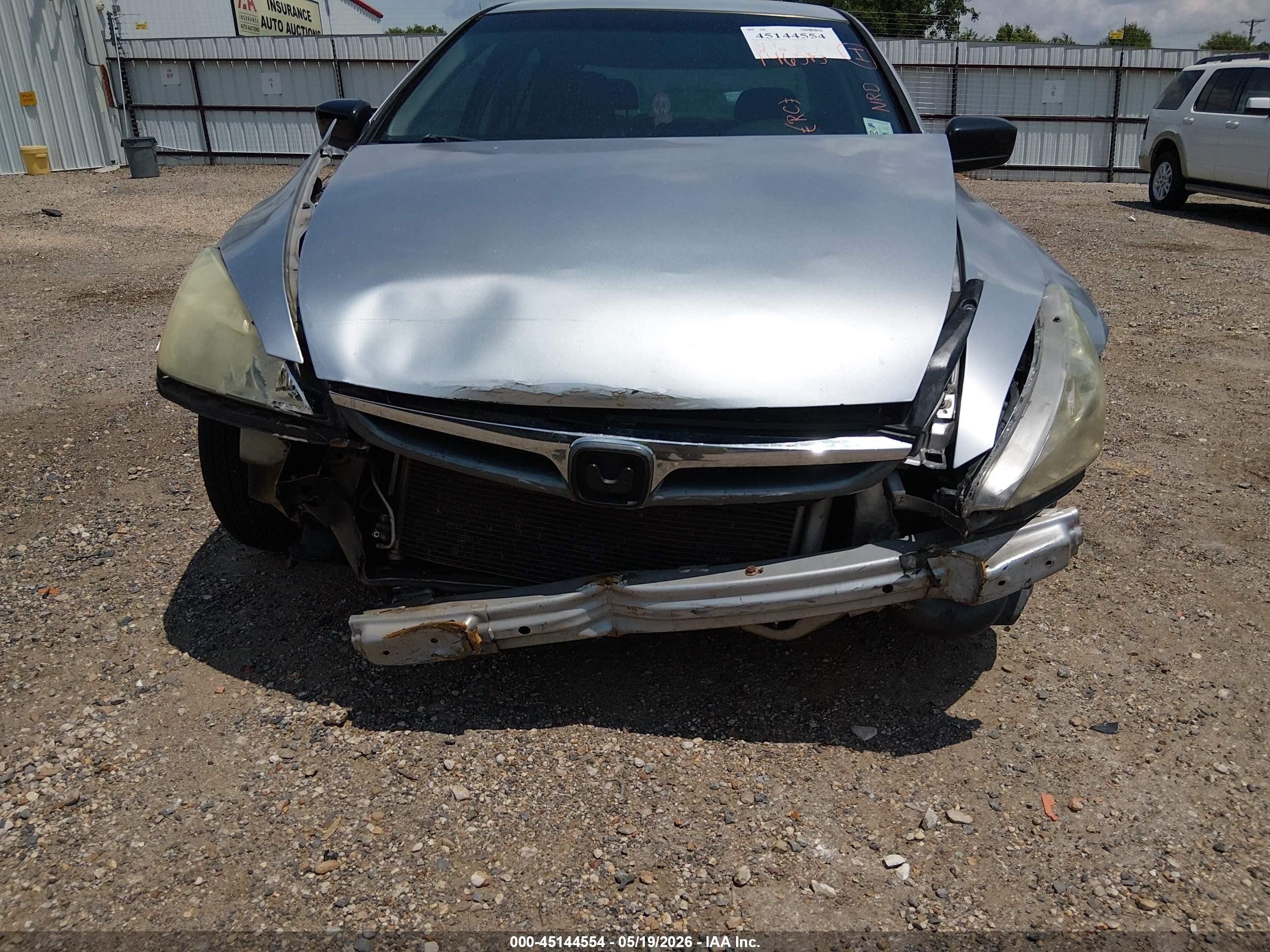 2007 Honda Accord 2.4 Vp Silver vin: 1HGCM56117A196261