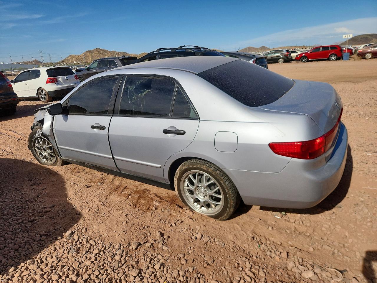 2005 Honda Accord Dx Silver vin: 1HGCM56125A009574