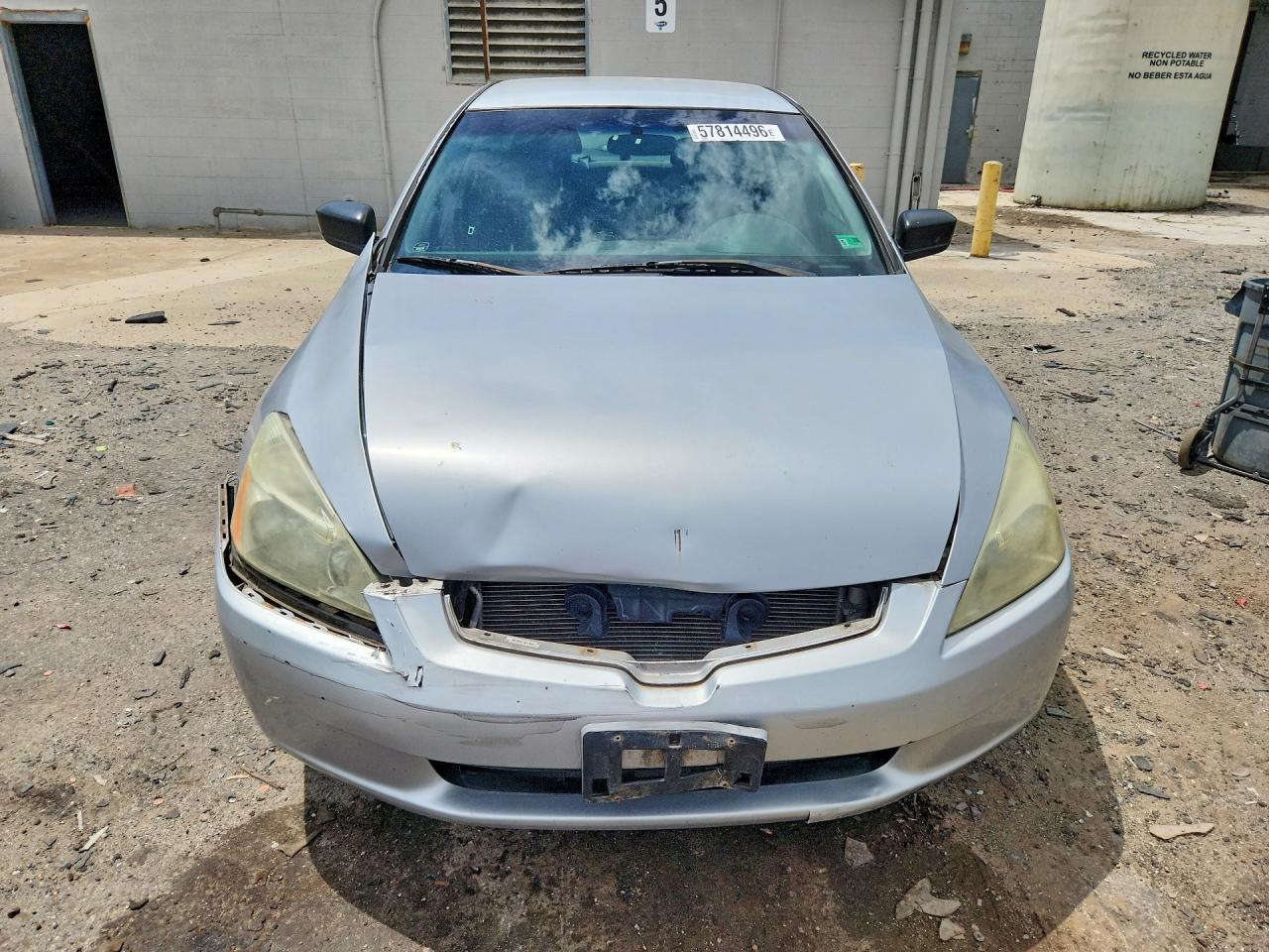 2005 Honda Accord Dx Silver vin: 1HGCM56125A176260