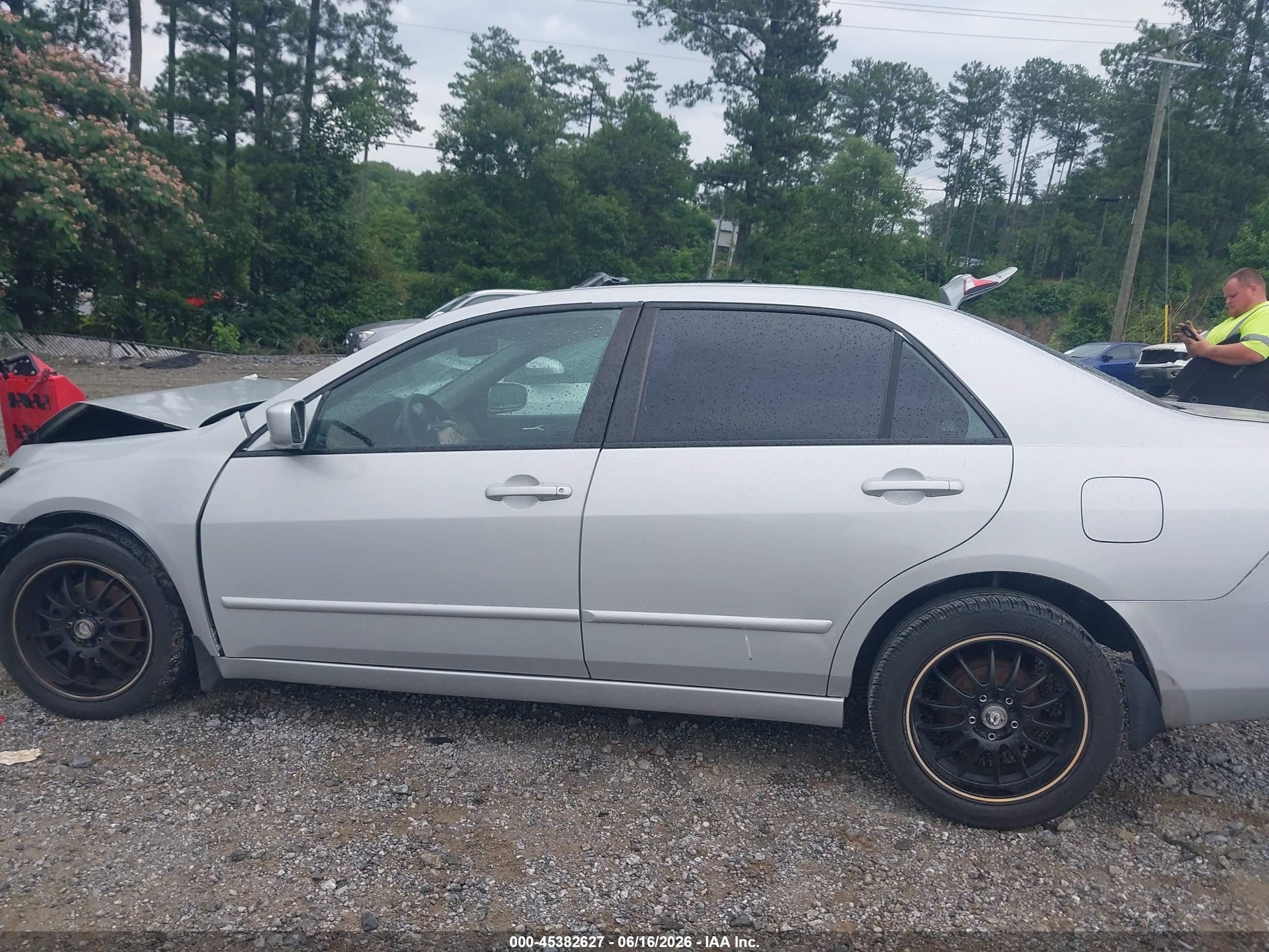 2006 Honda Accord 2.4 Vp Silver vin: 1HGCM56126A112222