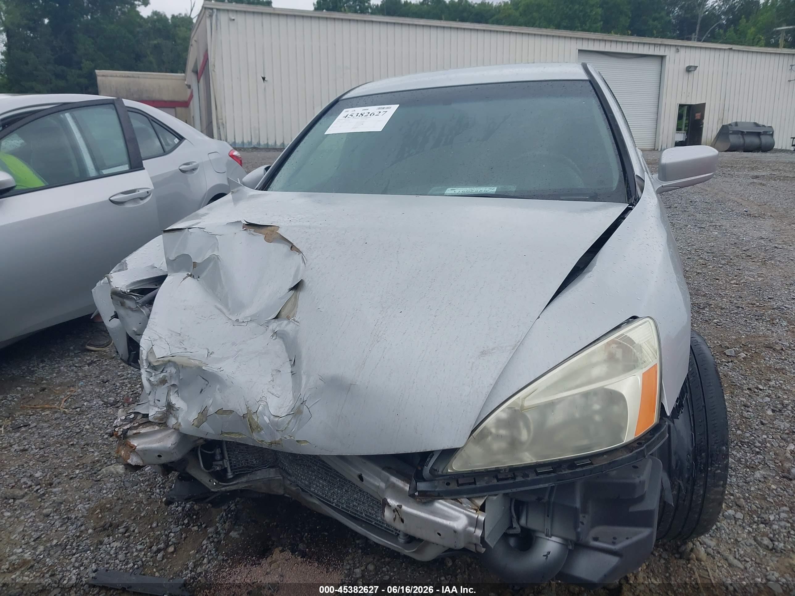 2006 Honda Accord 2.4 Vp Silver vin: 1HGCM56126A112222